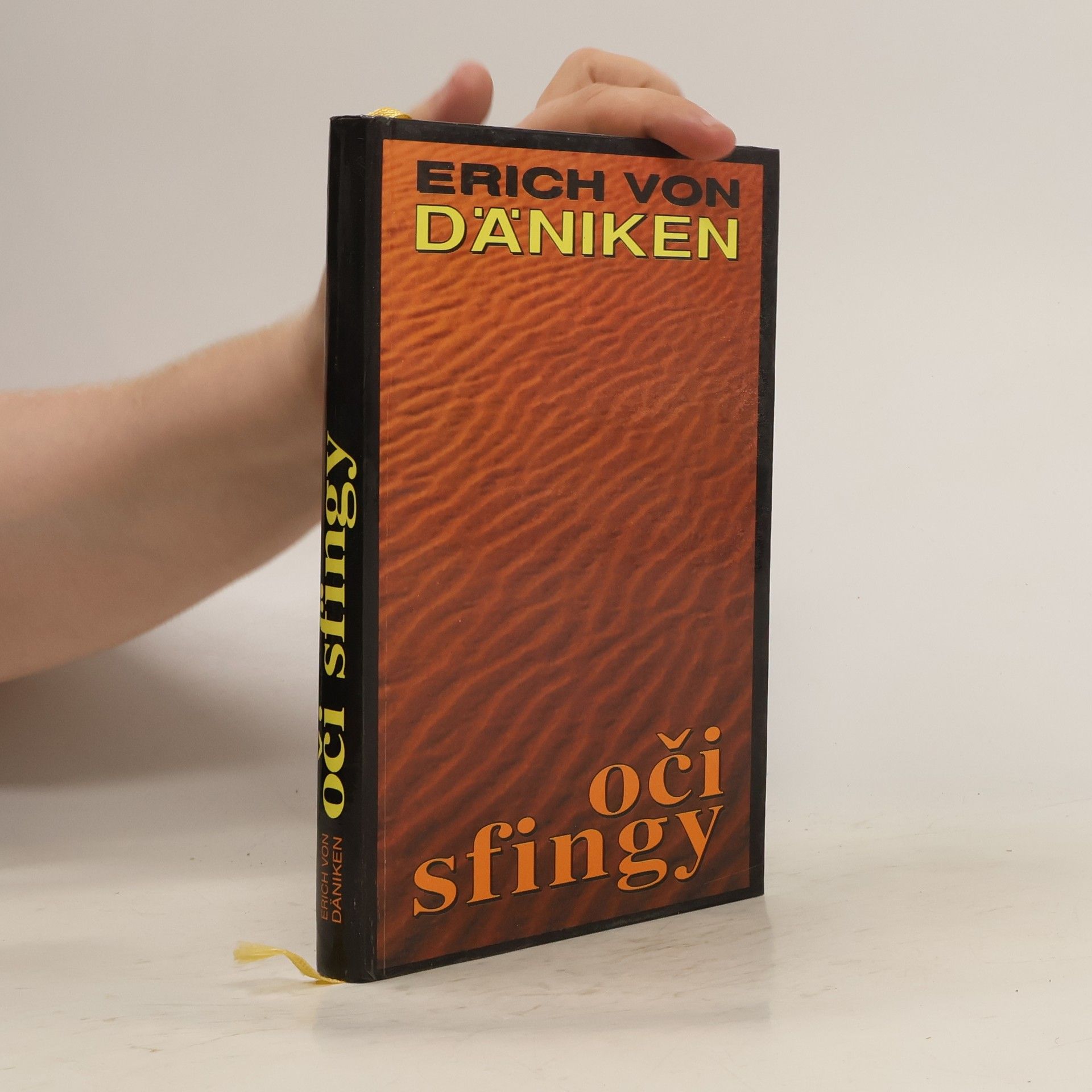 Erich von Däniken Oči sfingy