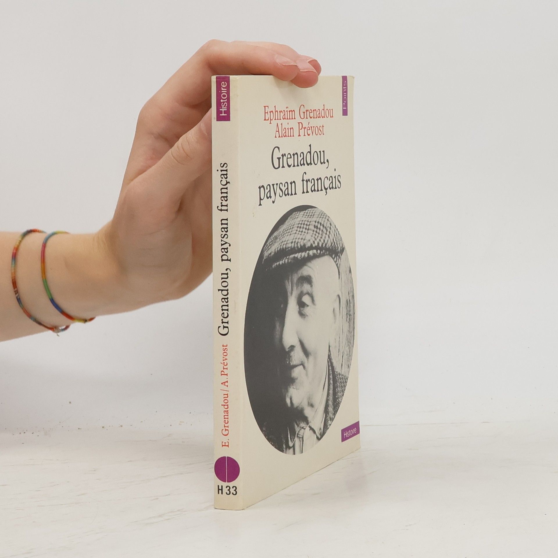 Ephraïm Grenadou Histoire: Grenadou, paysan français