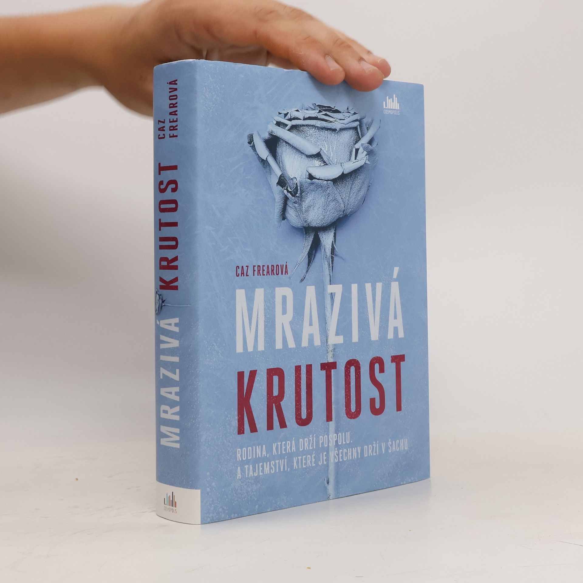 Caz Frear Mrazivá krutost