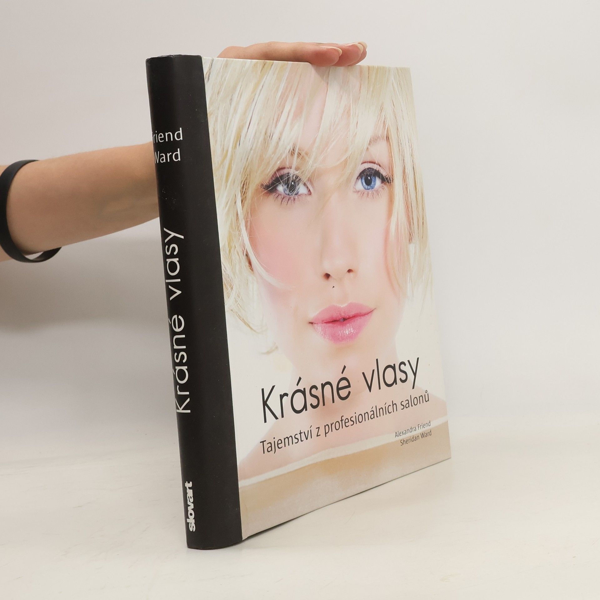 Alexandra Friend Krásné vlasy