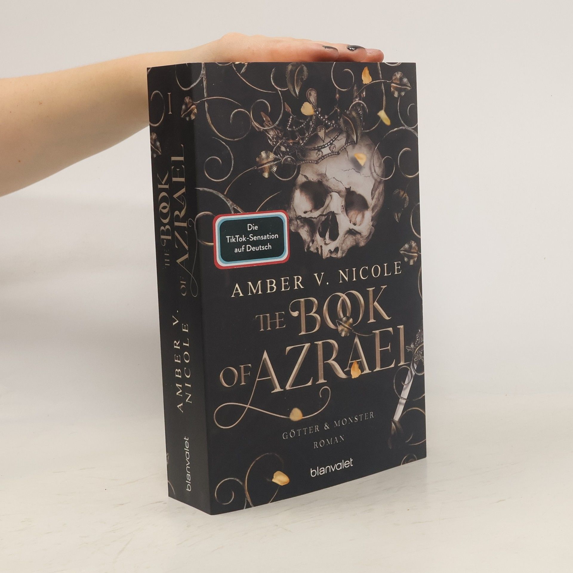 Amber V Nicole The Book of Azrael