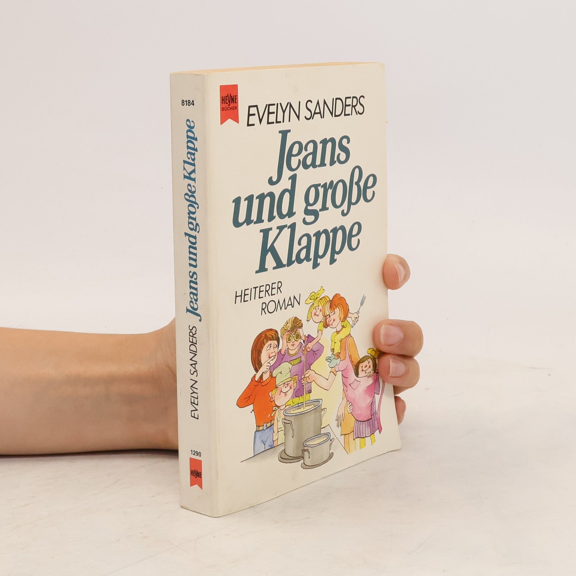 Evelyn Sanders Jeans und grosse Klappe