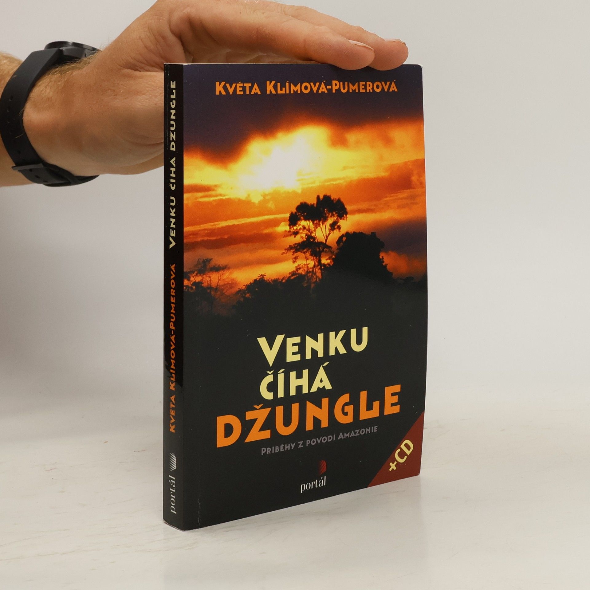 Květa KlímováPumerová Venku číhá džungle: Příběhy z povodí Amazonie
