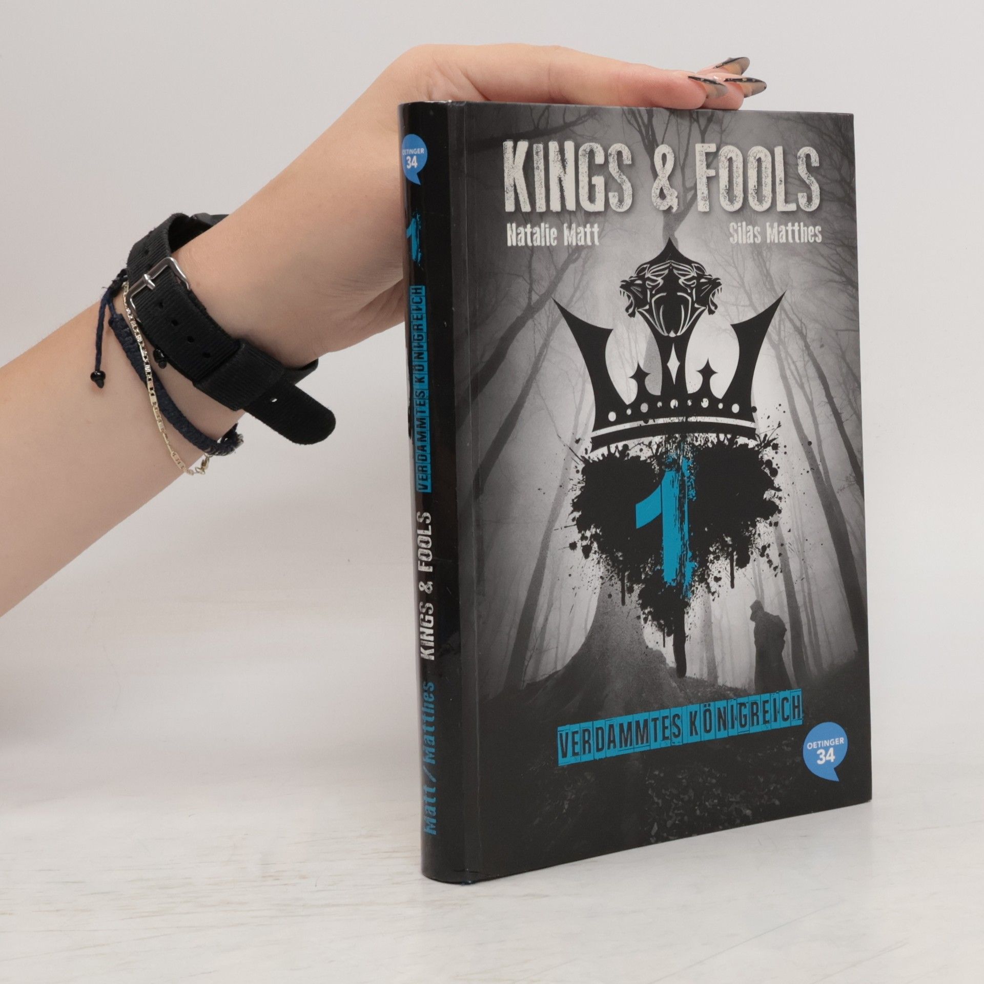 kolektiv Kings & fools