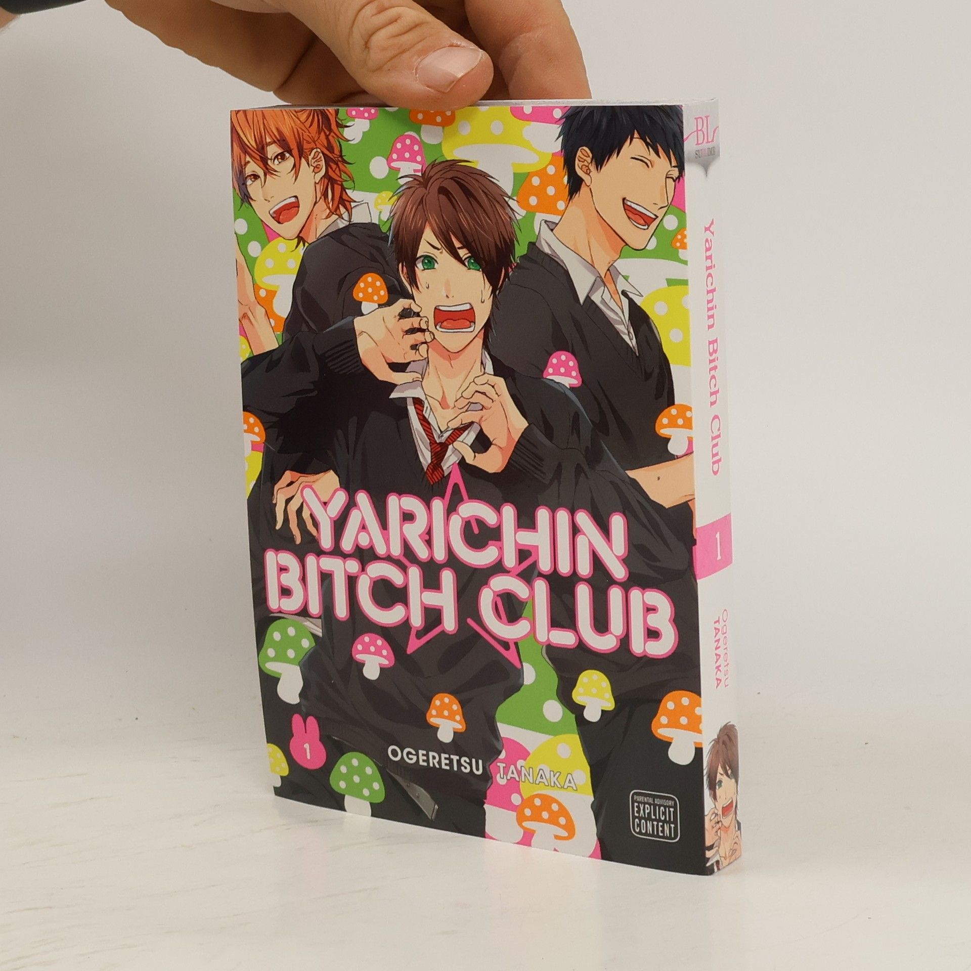 Ogeretsu Tanaka Yarichin Bitch Club, Vol. 1