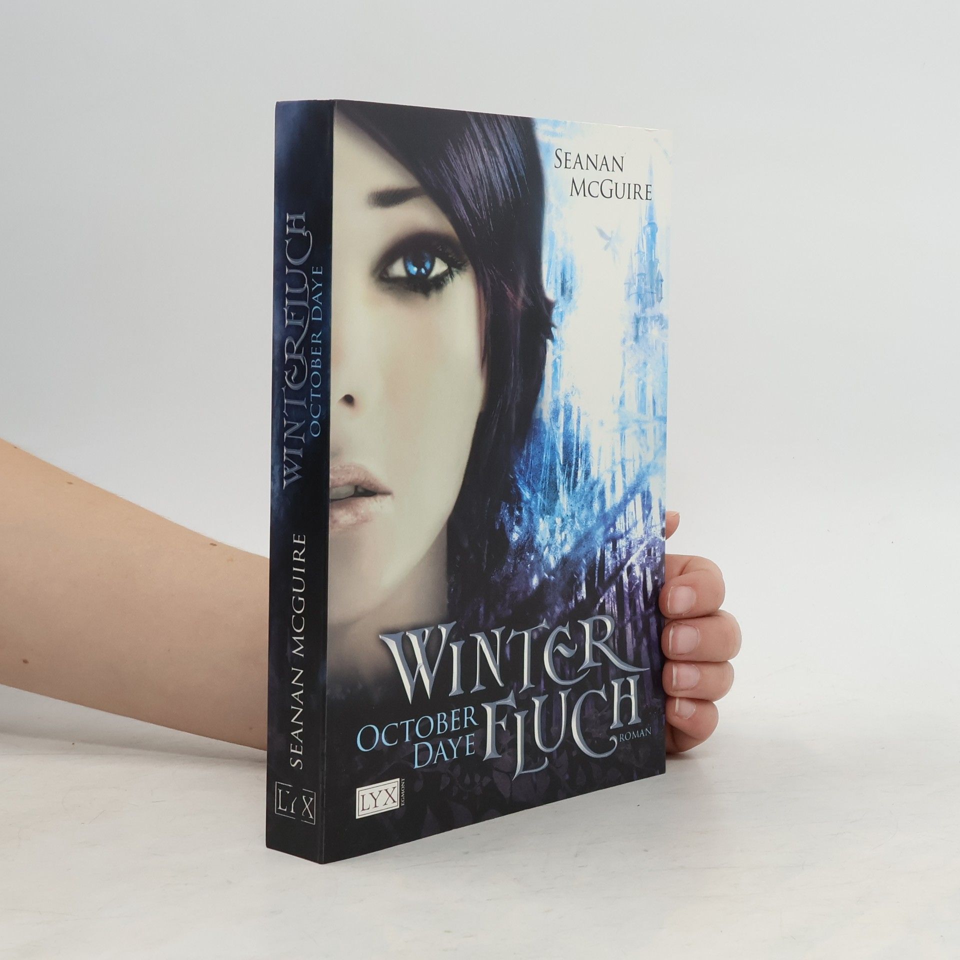 Seanan McGuire Winter Fluch. October Daye