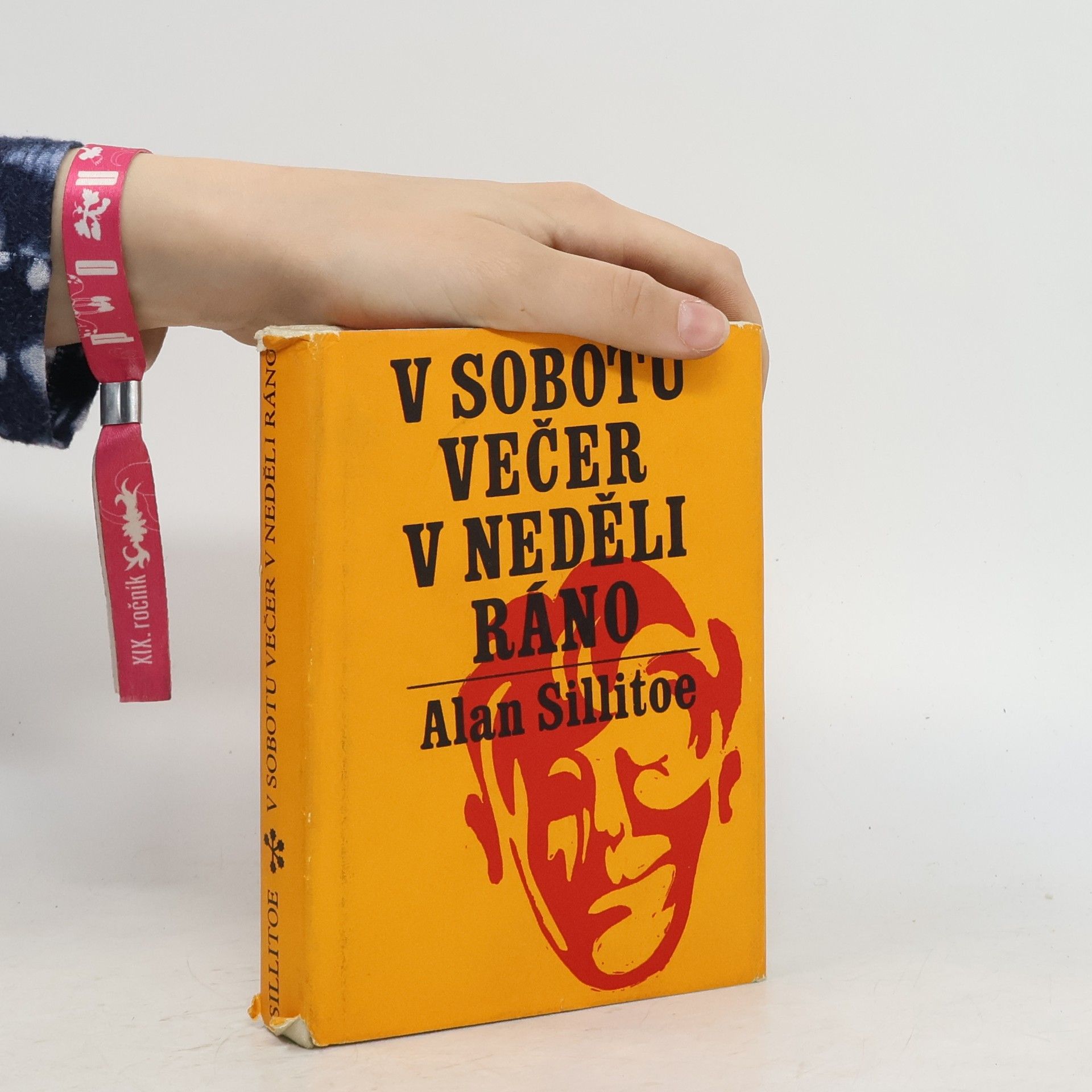 Alan Sillitoe V sobotu večer v neděli ráno