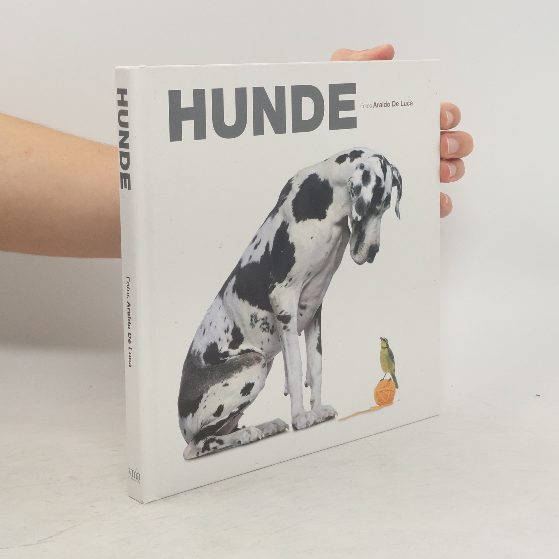 Araldo De Luca Hunde