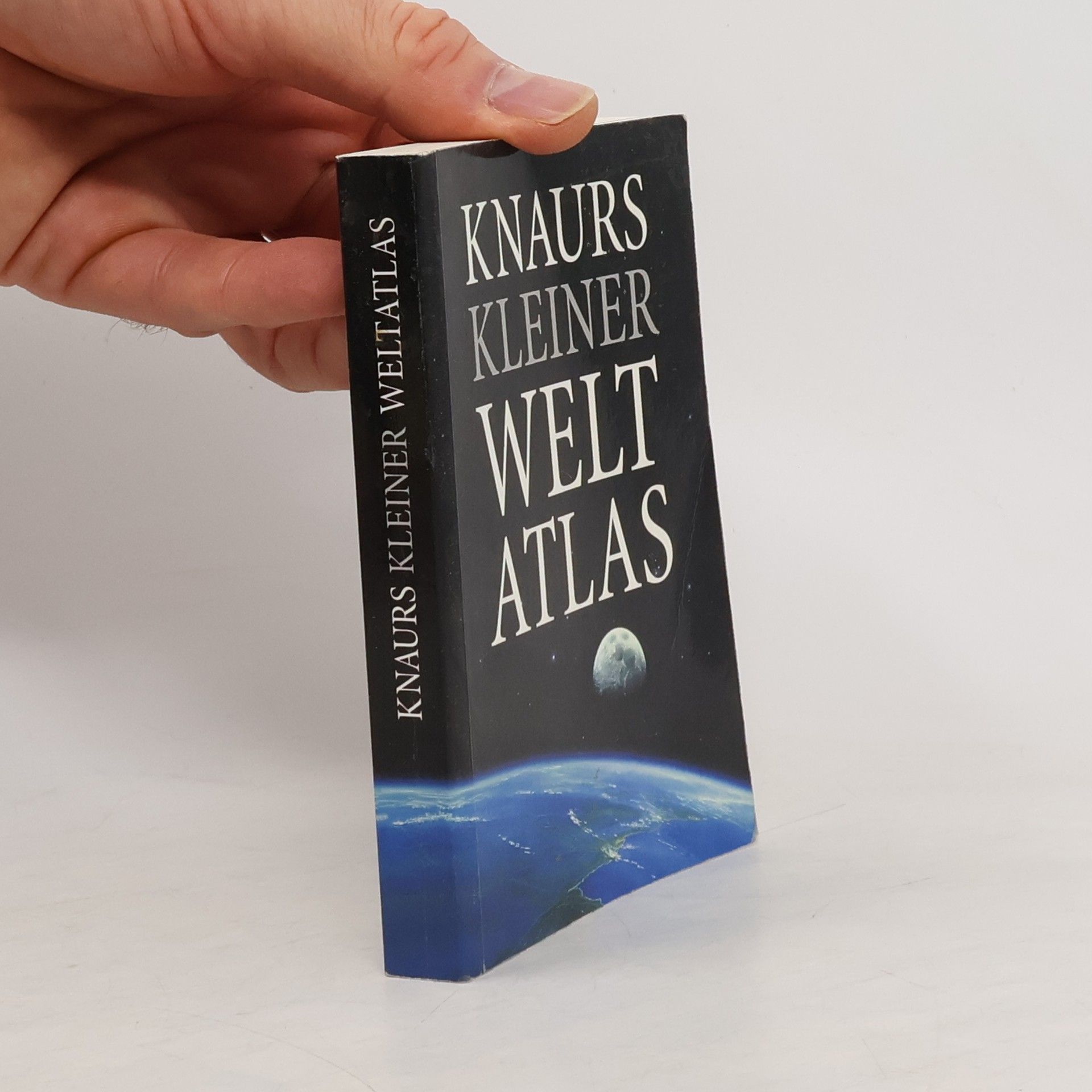 kolektiv Knaurs Kleiner Weltatla