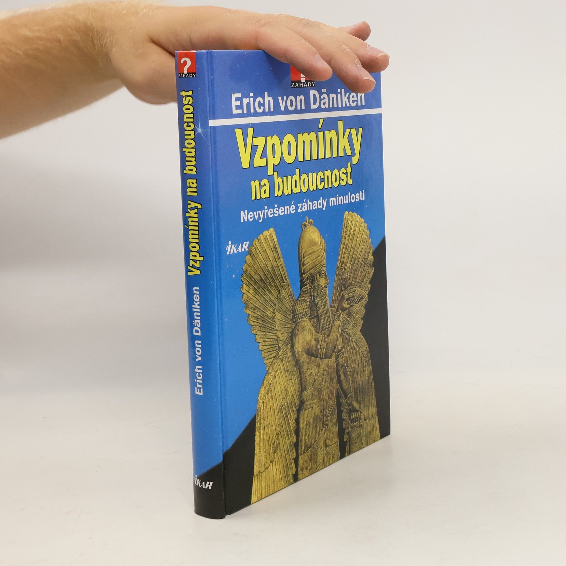 Erich von Däniken Vzpomínky na budoucnost