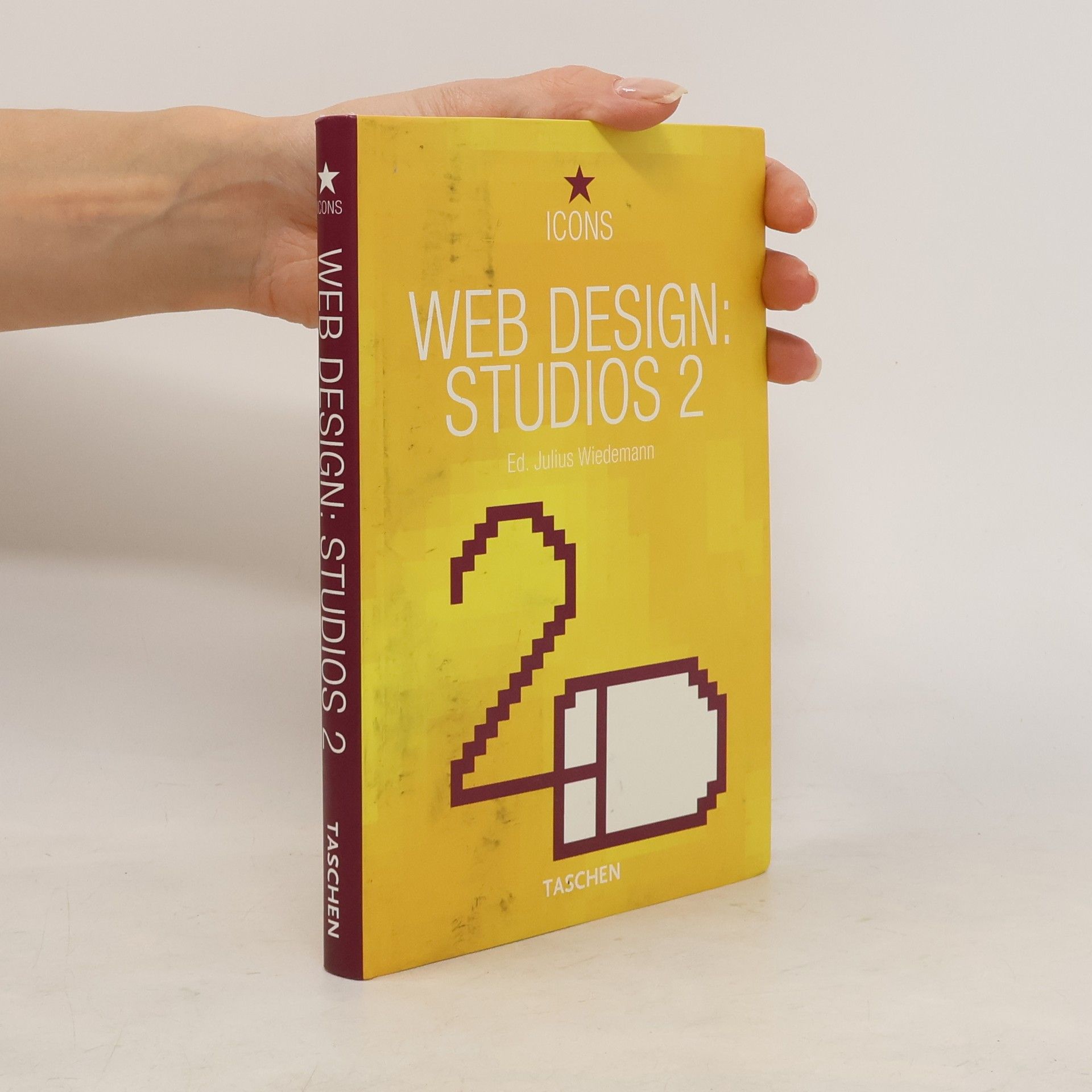 Julius Weidermann Web design : studios 2