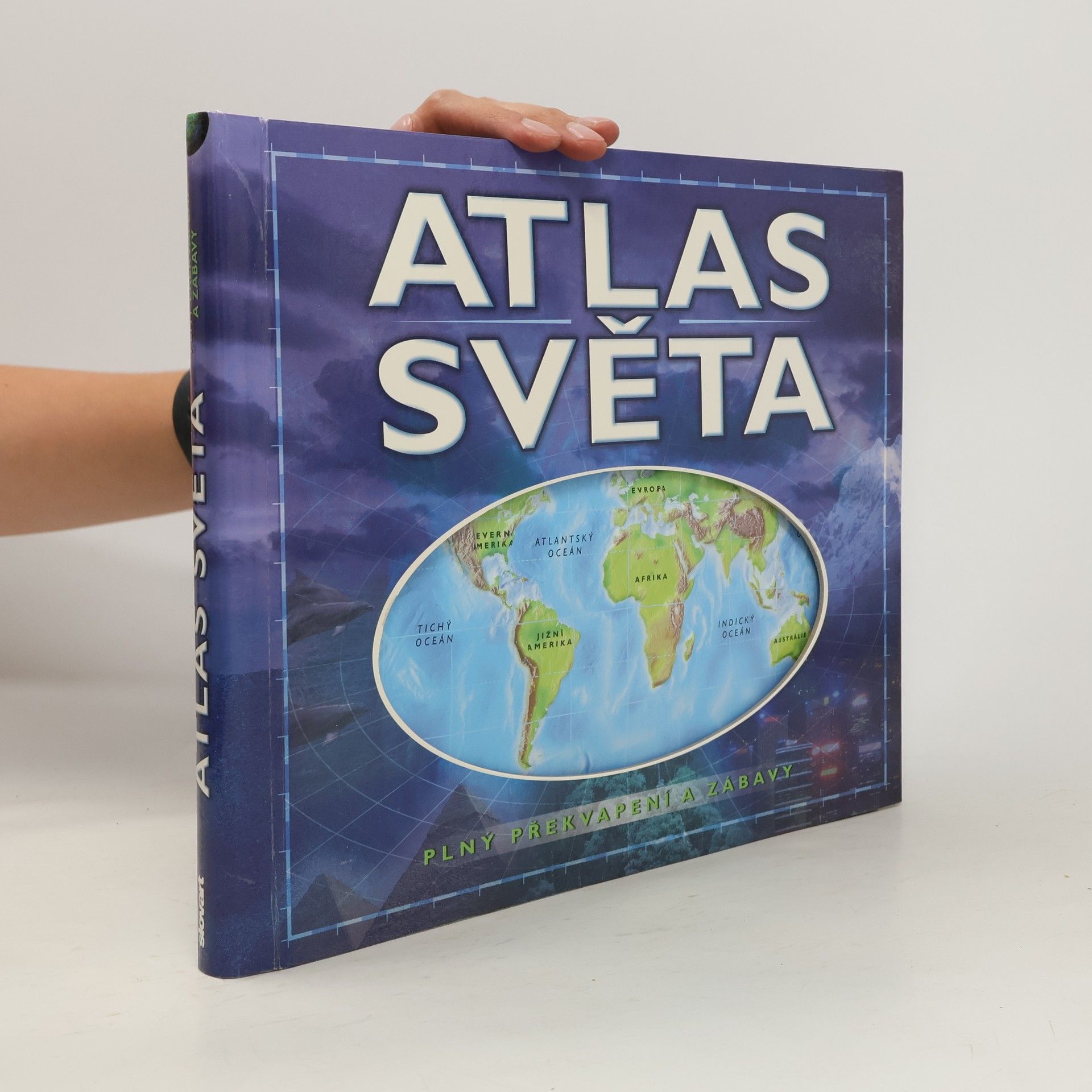 Elain Jackson Atlas světa. Plný překvapení a zábavy