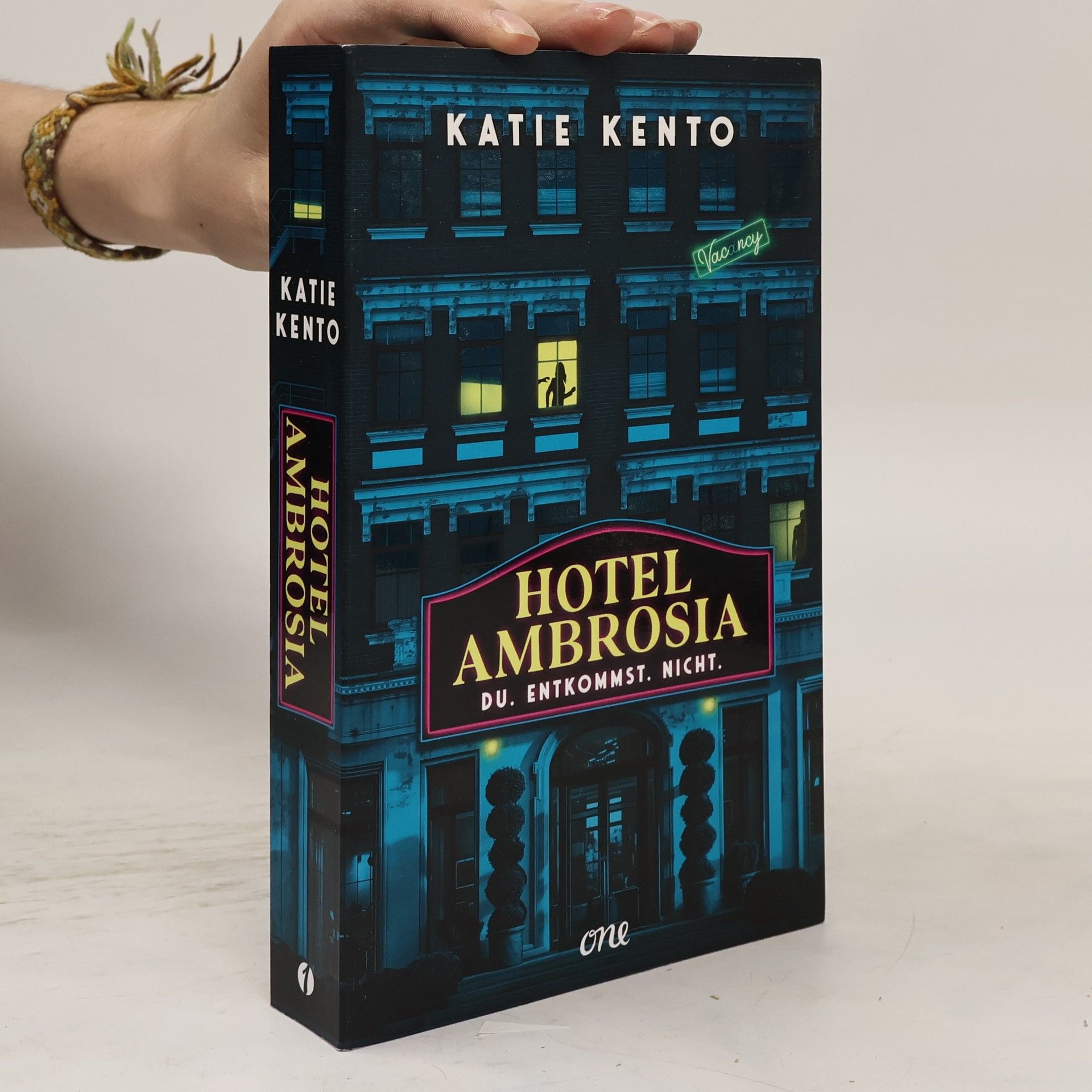 Katie Kento Hotel Ambrosia