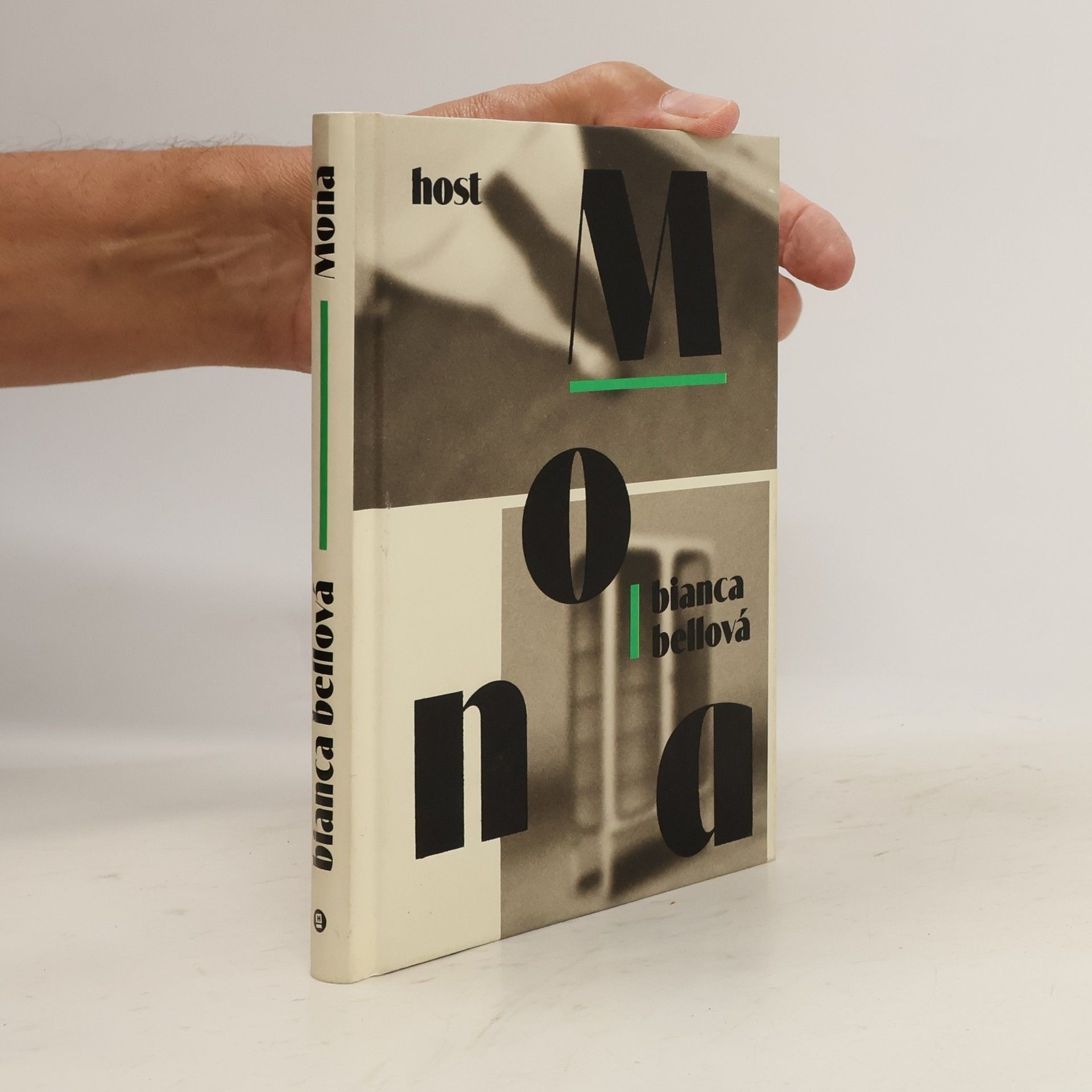 Bianca Bellová Mona