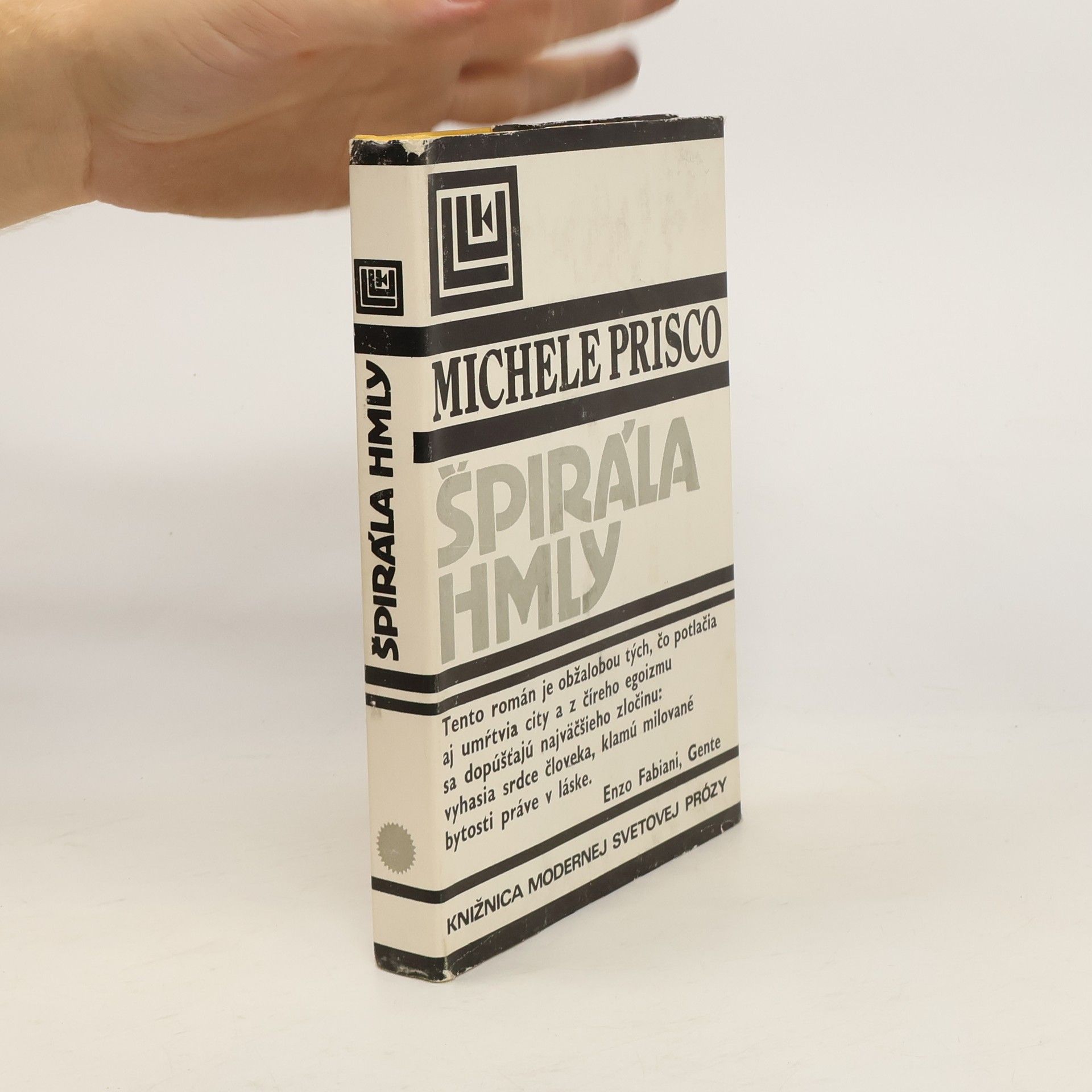 Michele Prisco Špirála hmly