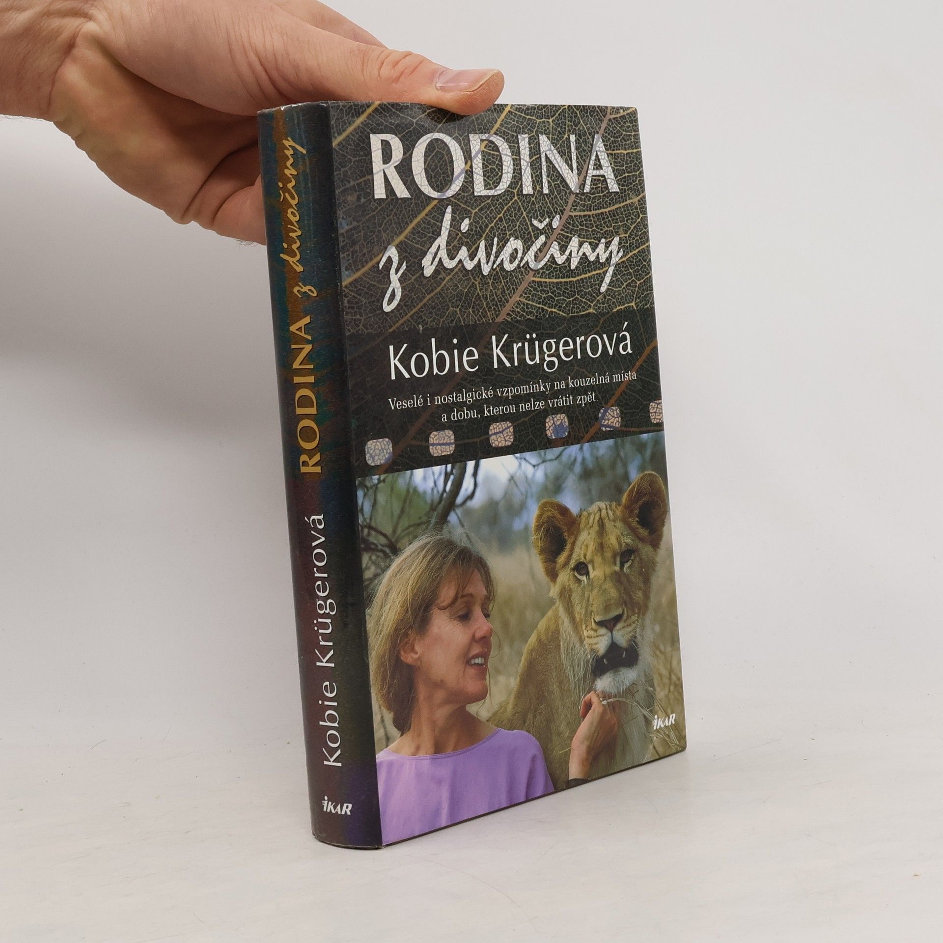 Kobie Krüger Rodina z divočiny
