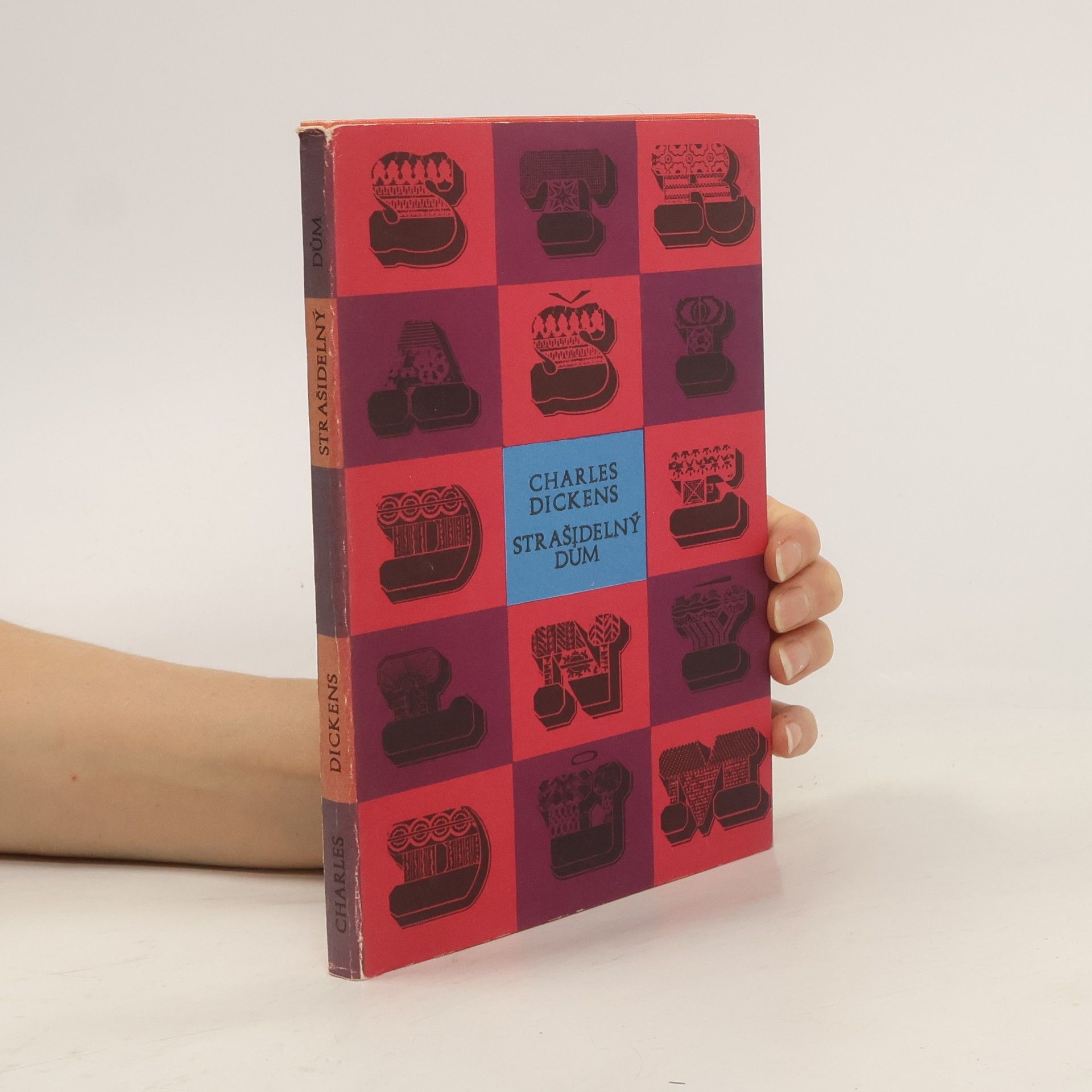 Charles Dickens Strašidelný dům