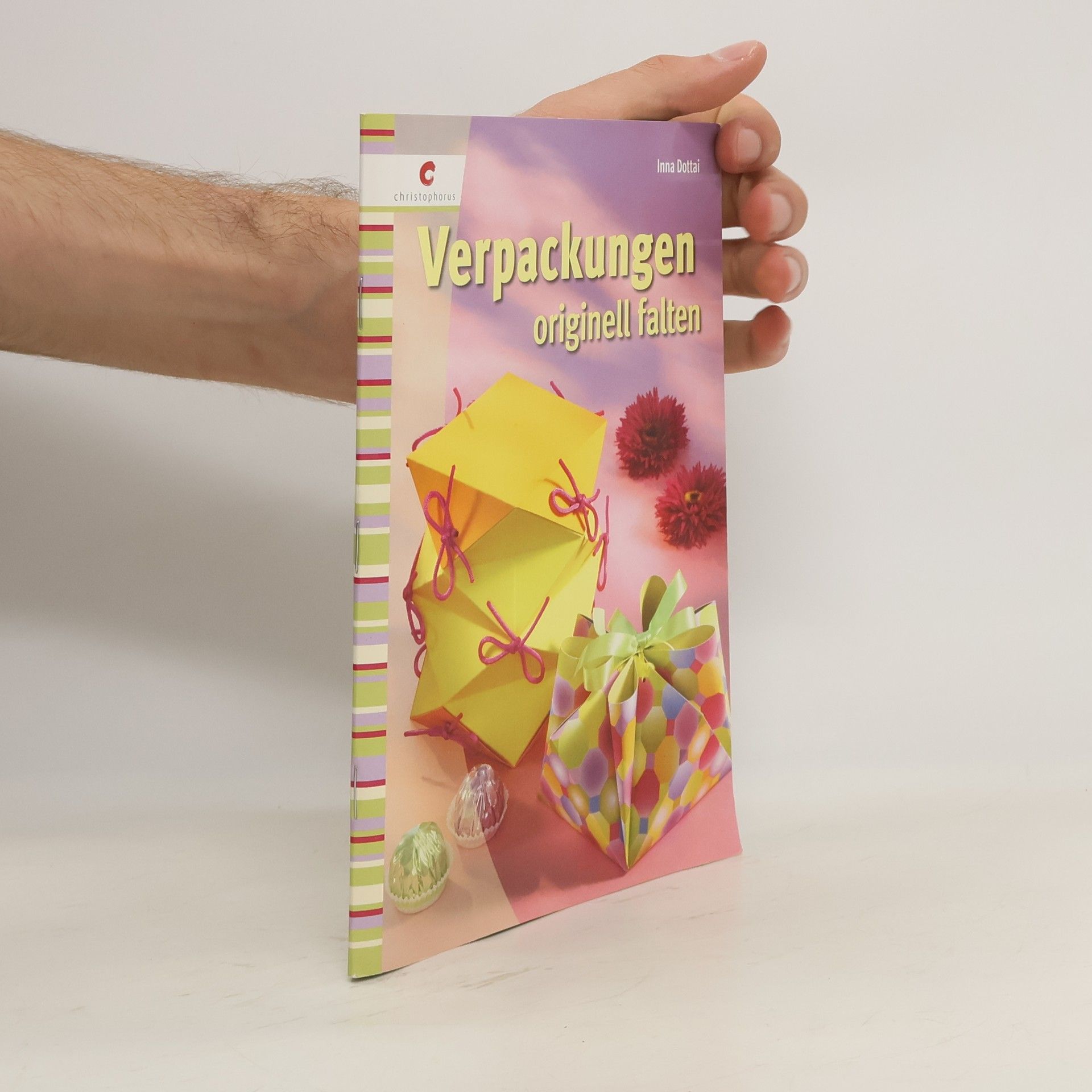Inna Dottai Verpackungen originell falten