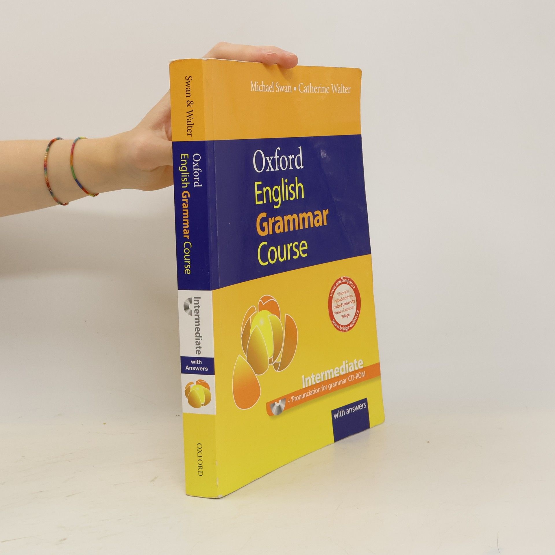 Michael Swan Oxford English grammar course. Intermediate.