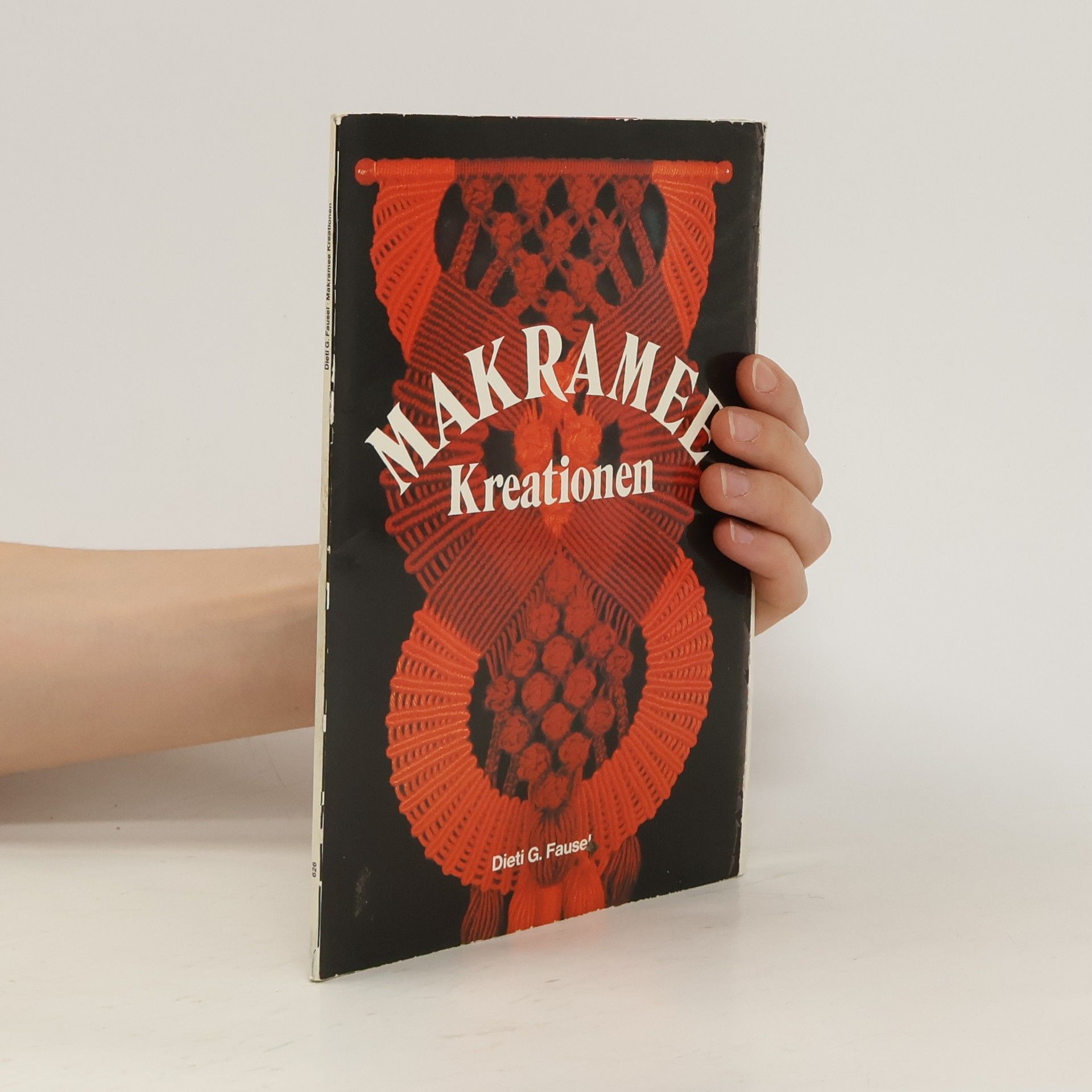 Dieti G. Fausel Makramee-Kreationen