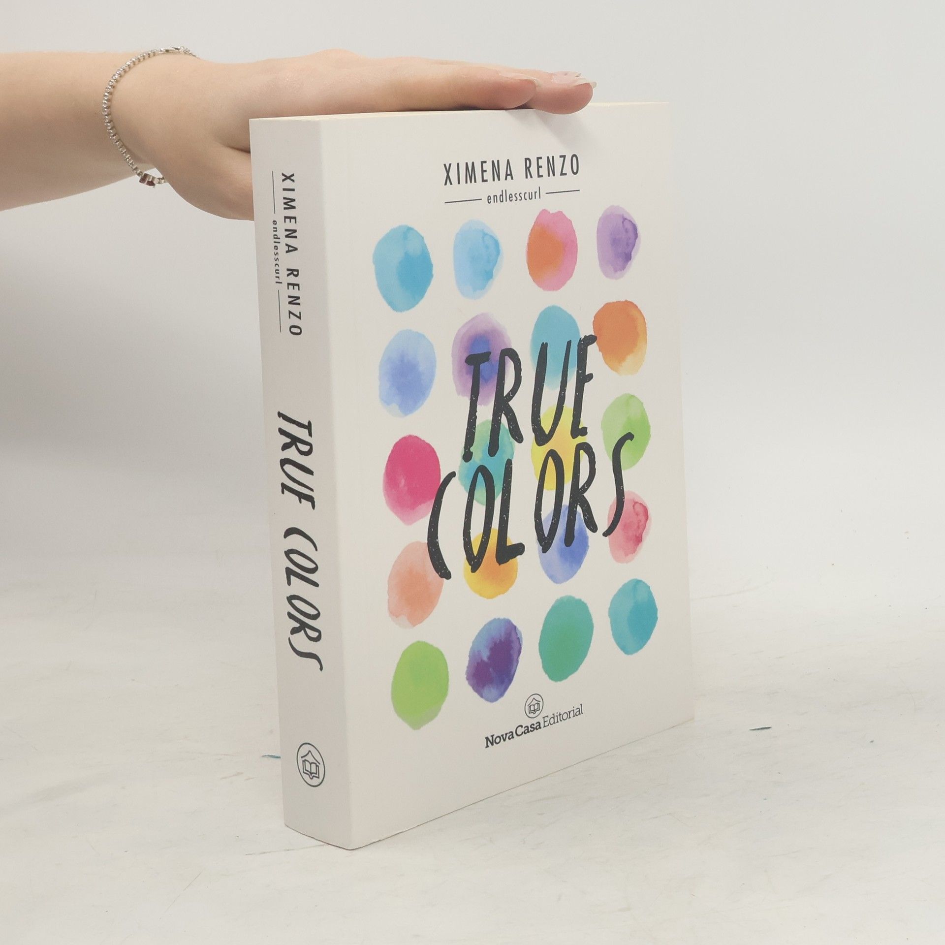 Ximena Renzo True colors