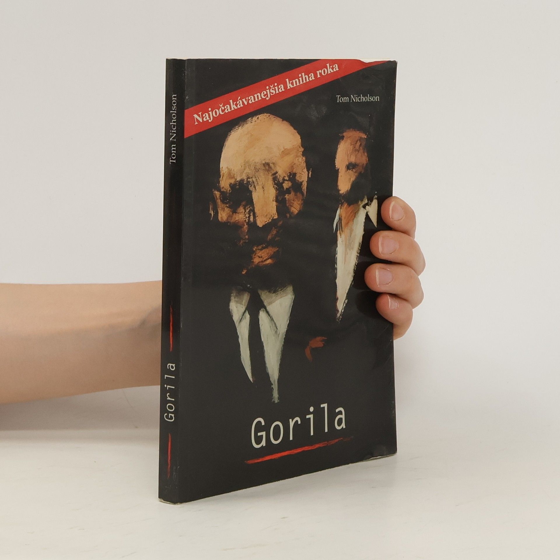 Tom Nicholson Gorila
