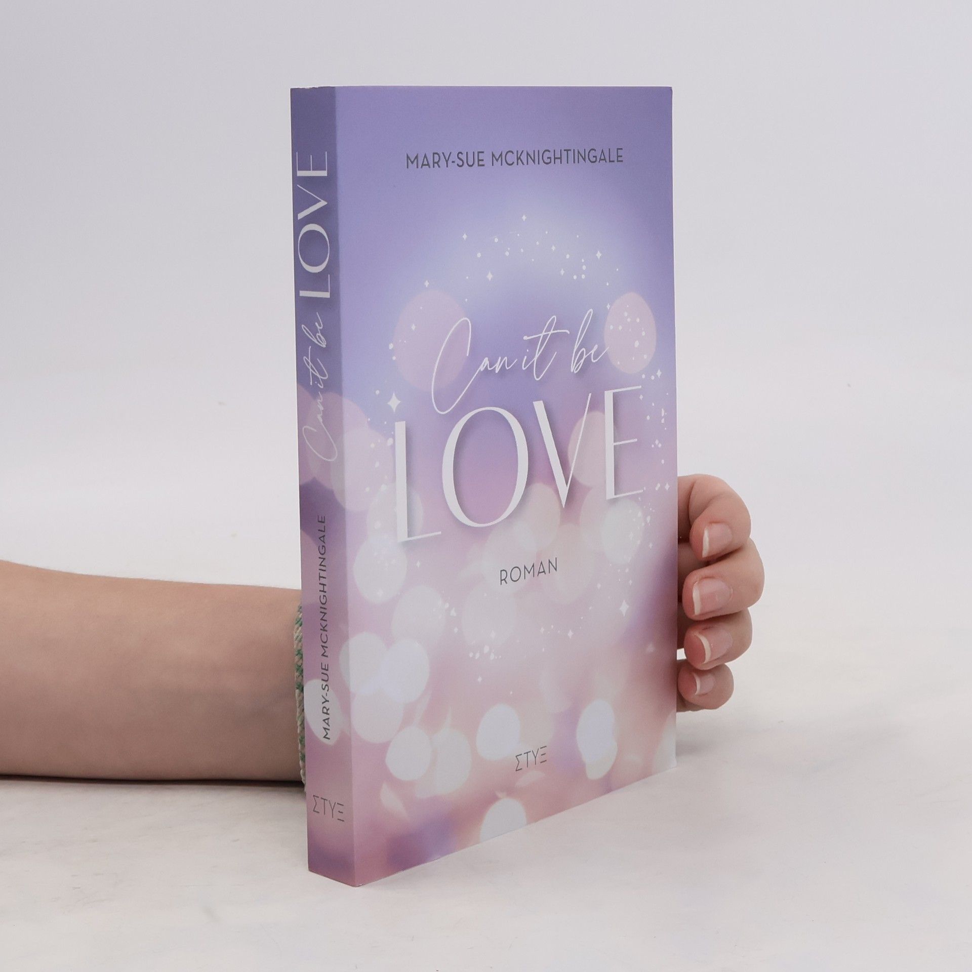 Mary-Sue McKnightingale Can it be Love