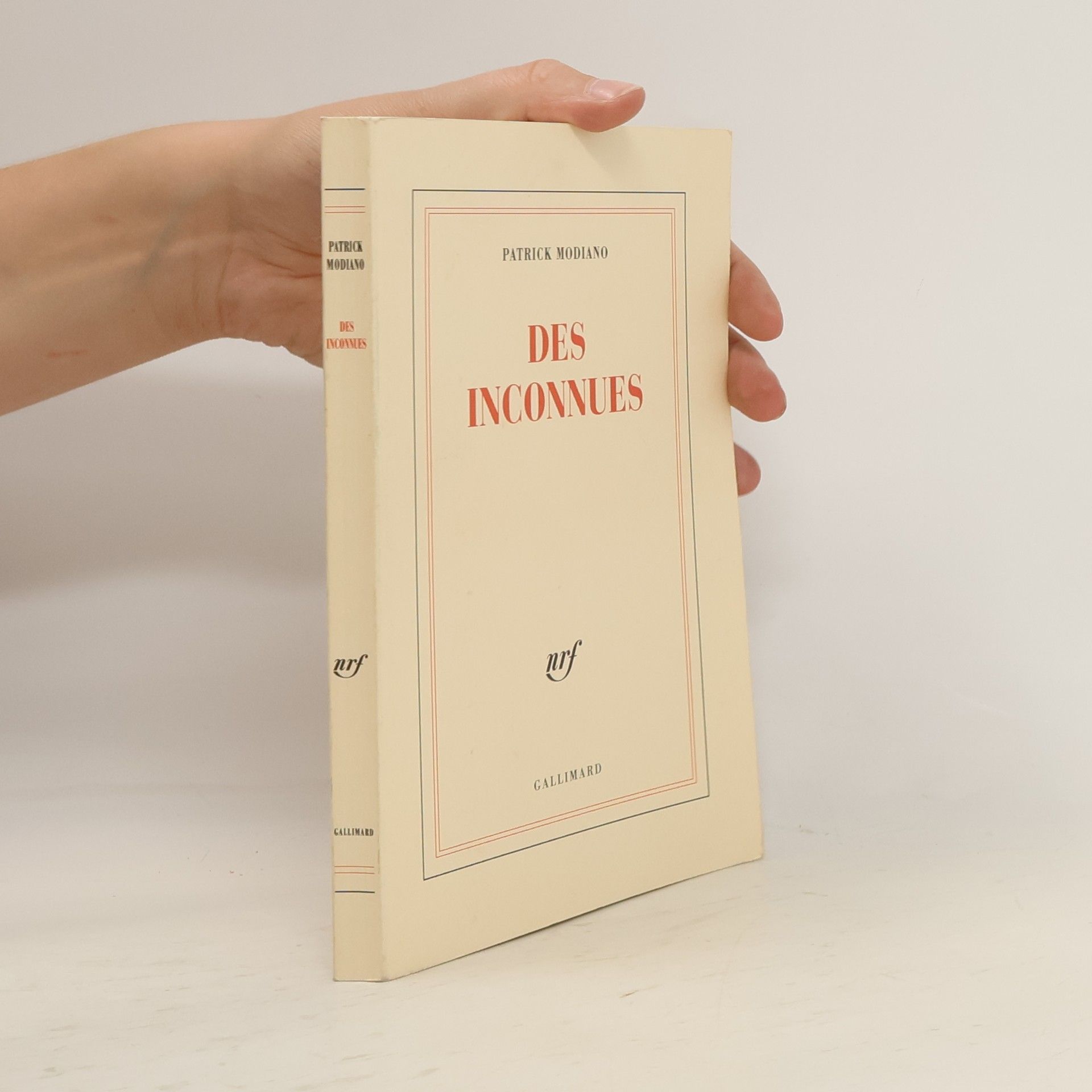 Patrick Modiano Des inconnues