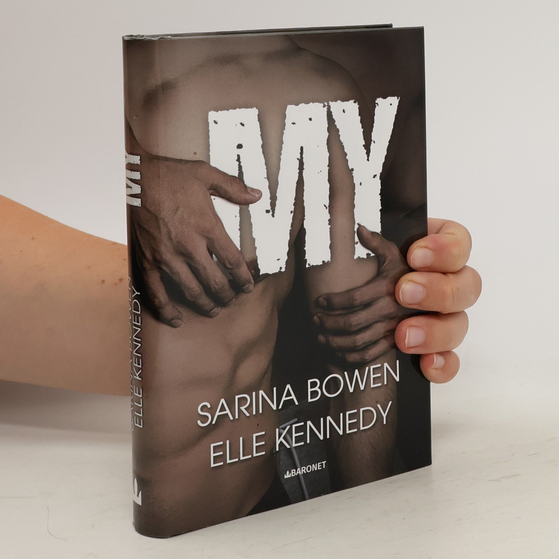 Elle Kennedy My