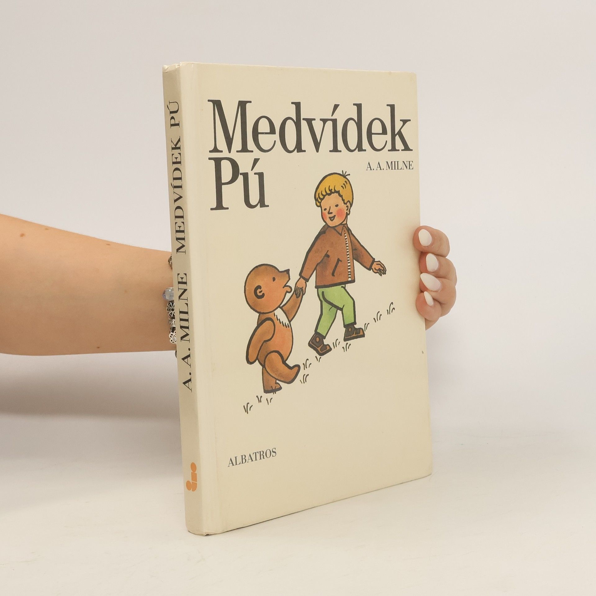 Alan Alexander Milne Medvídek Pú