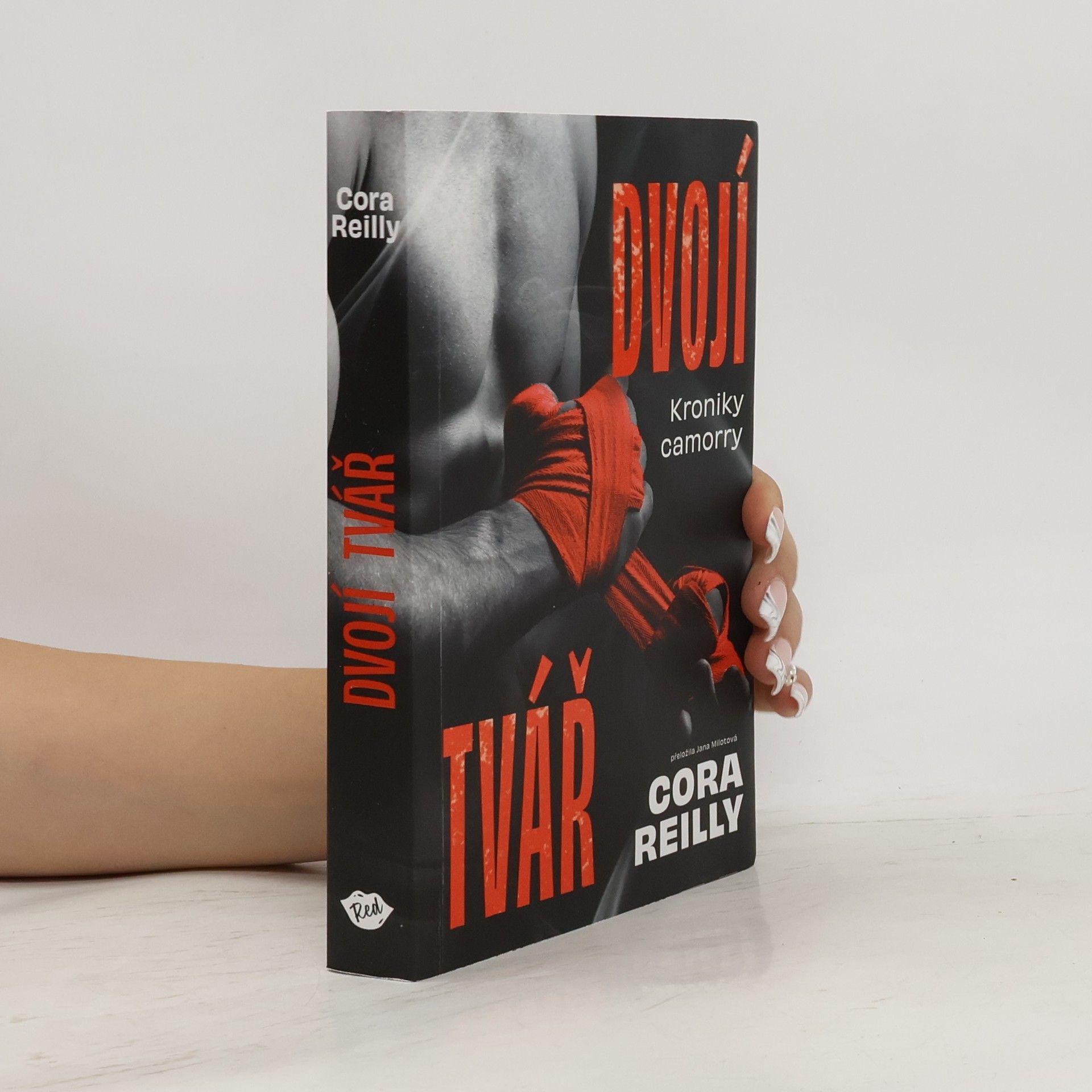 Cora Reilly Dvojí tvář