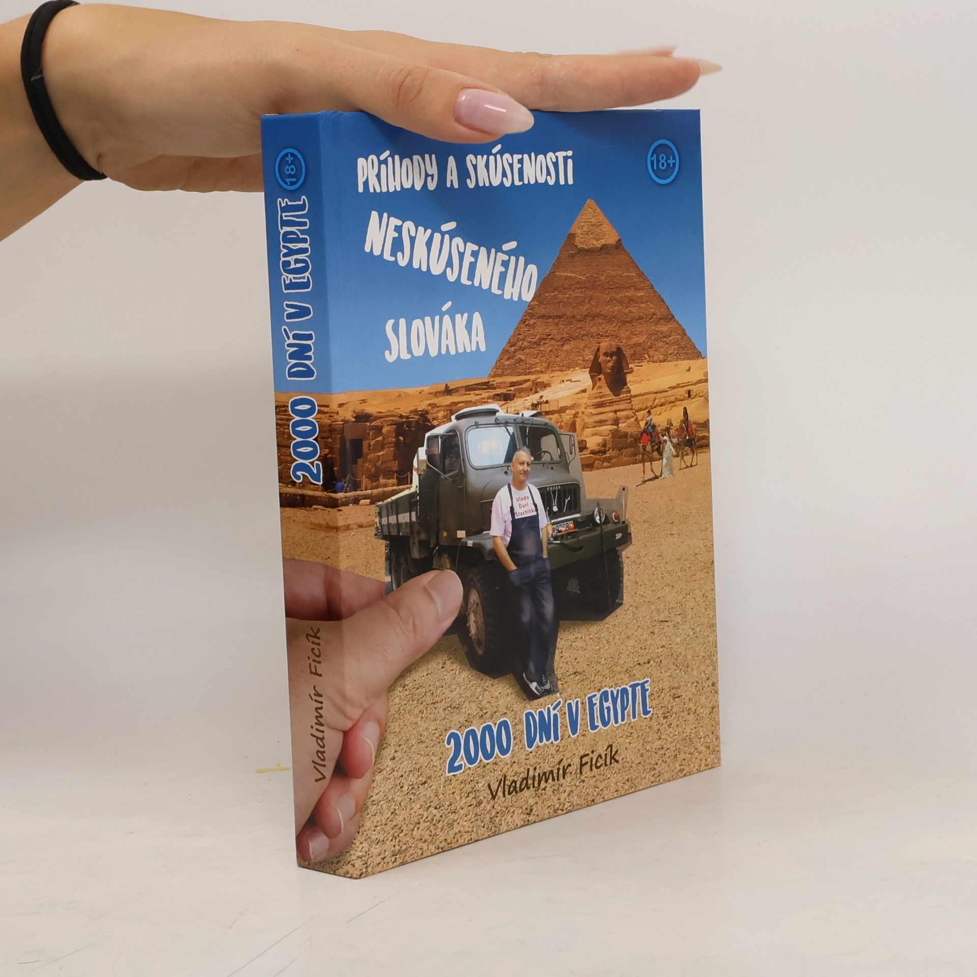Vladimír Ficík 2000 dní v Egypte
