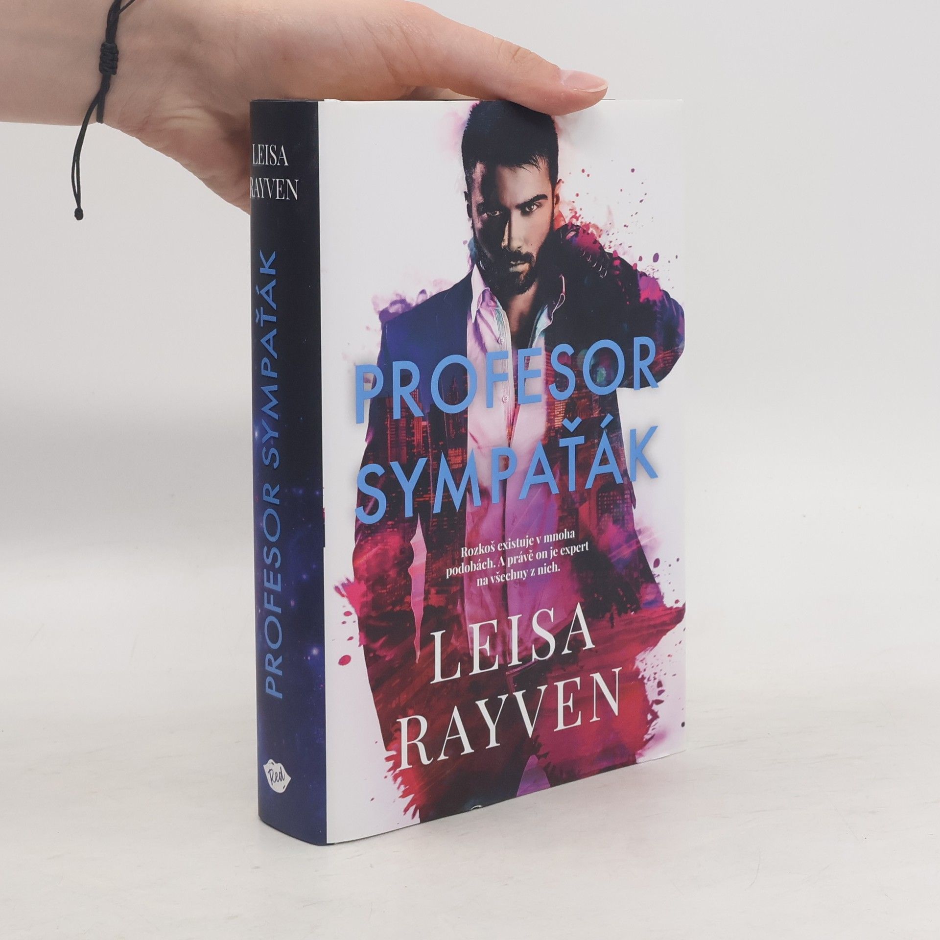 Leisa Rayven Profesor Sympaťák