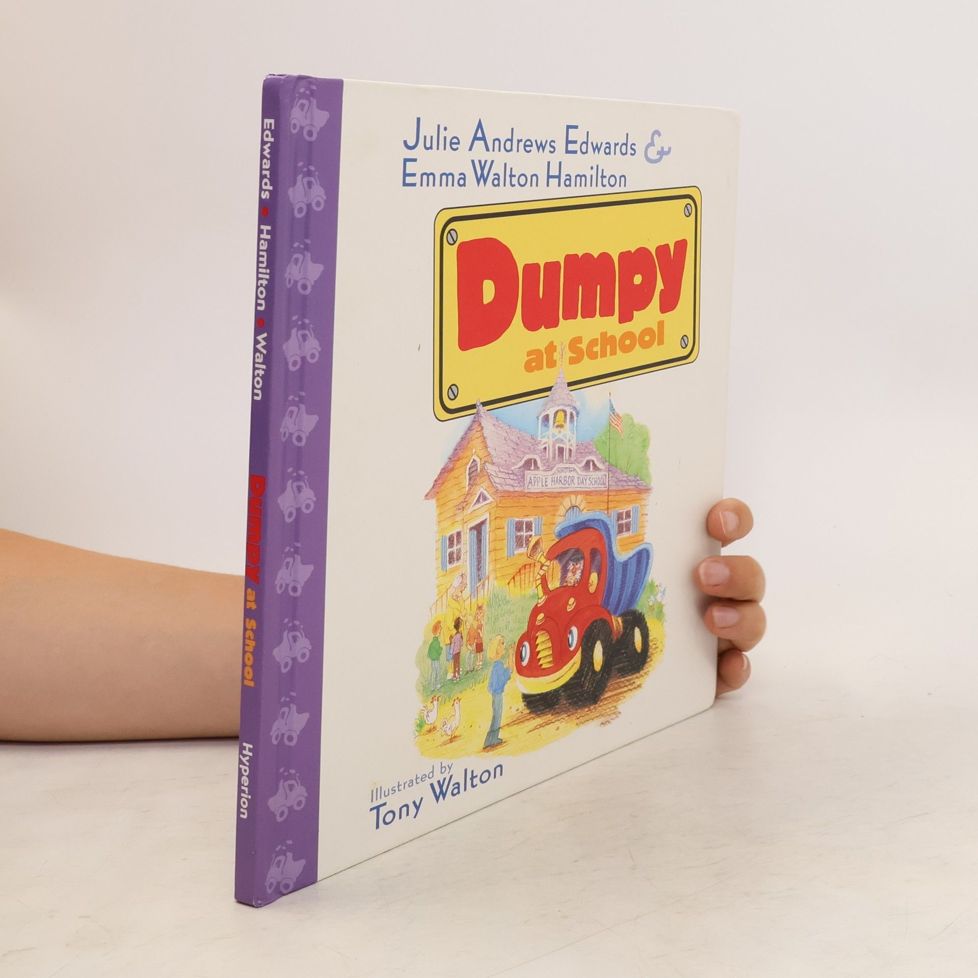 Julie Andrews Dumpy at School