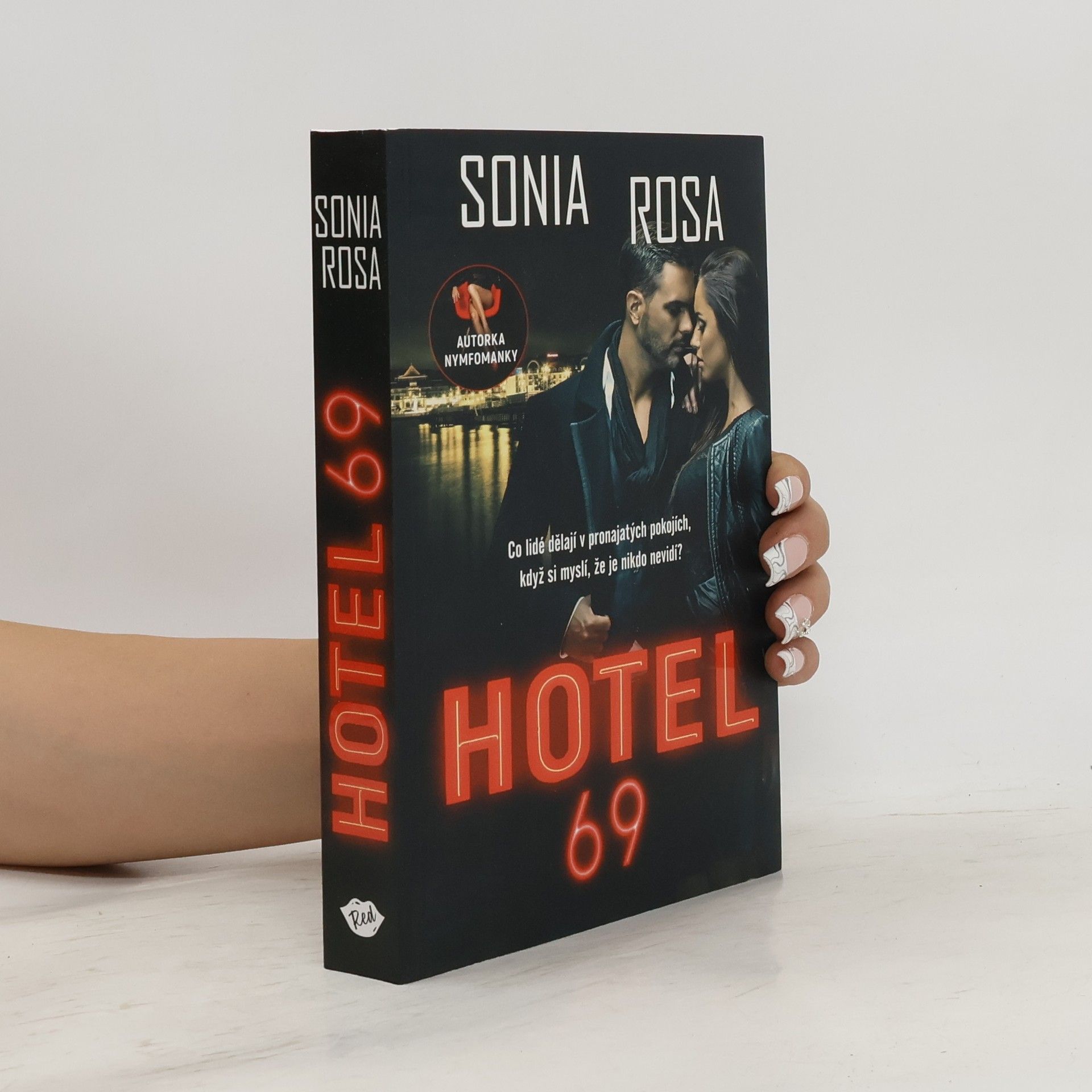 Hotel 69