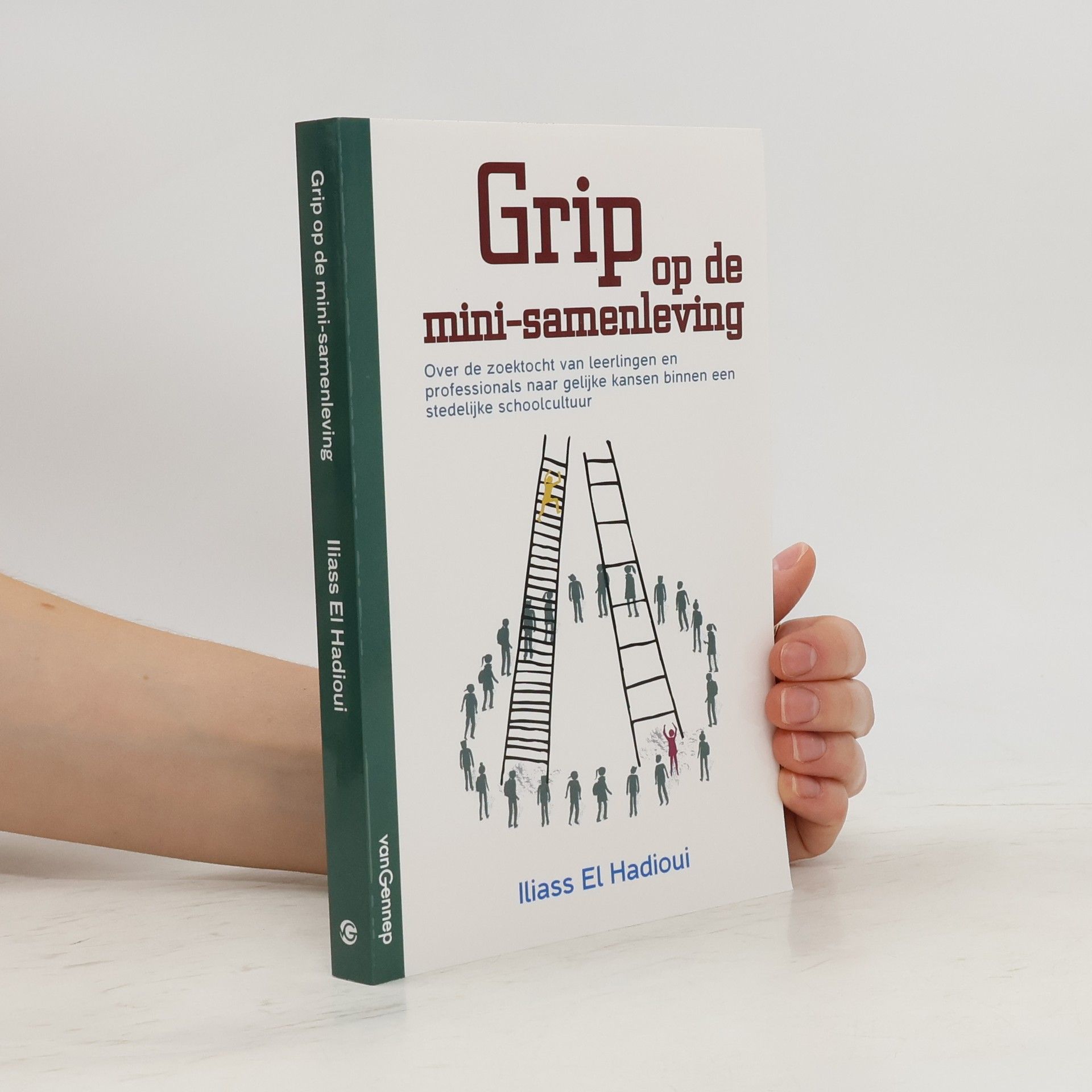 Iliass El Hadioui Grip op de mini-samenleving
