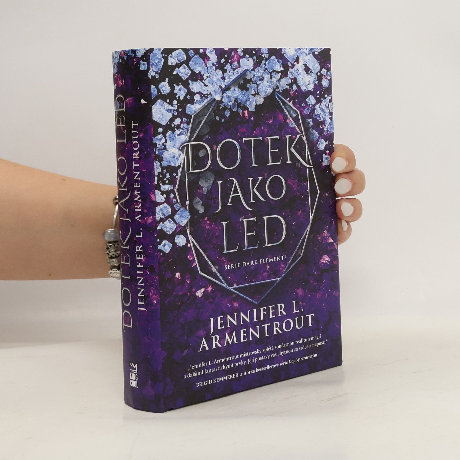 Jennifer Armentrout Dotek jako led