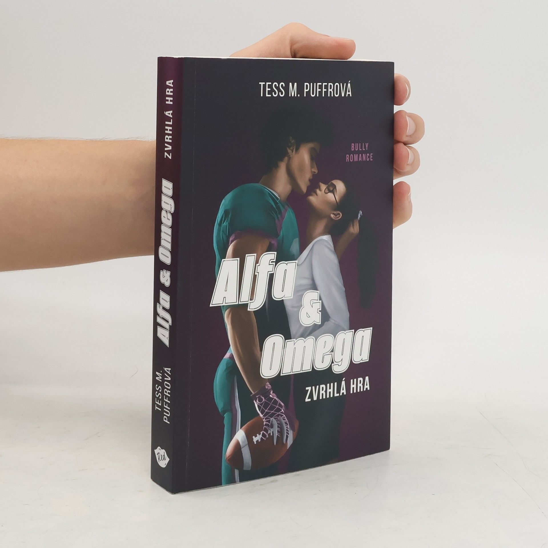 Tess M. Puffrová Alfa & Omega. Zvrhlá hra