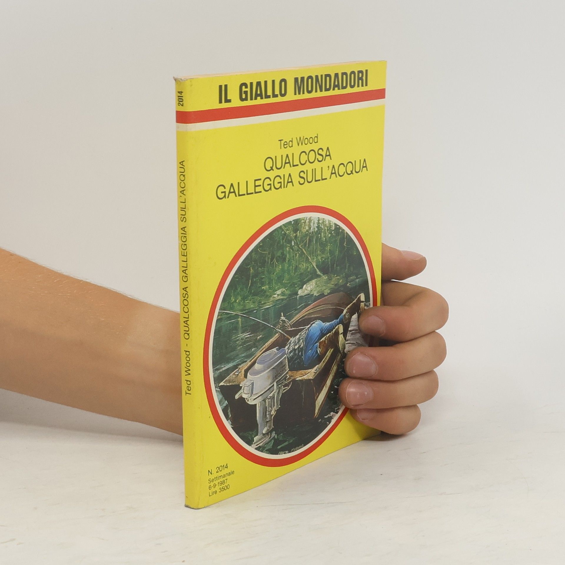 Ted Wood Qualcosa galleggia sull'acqua