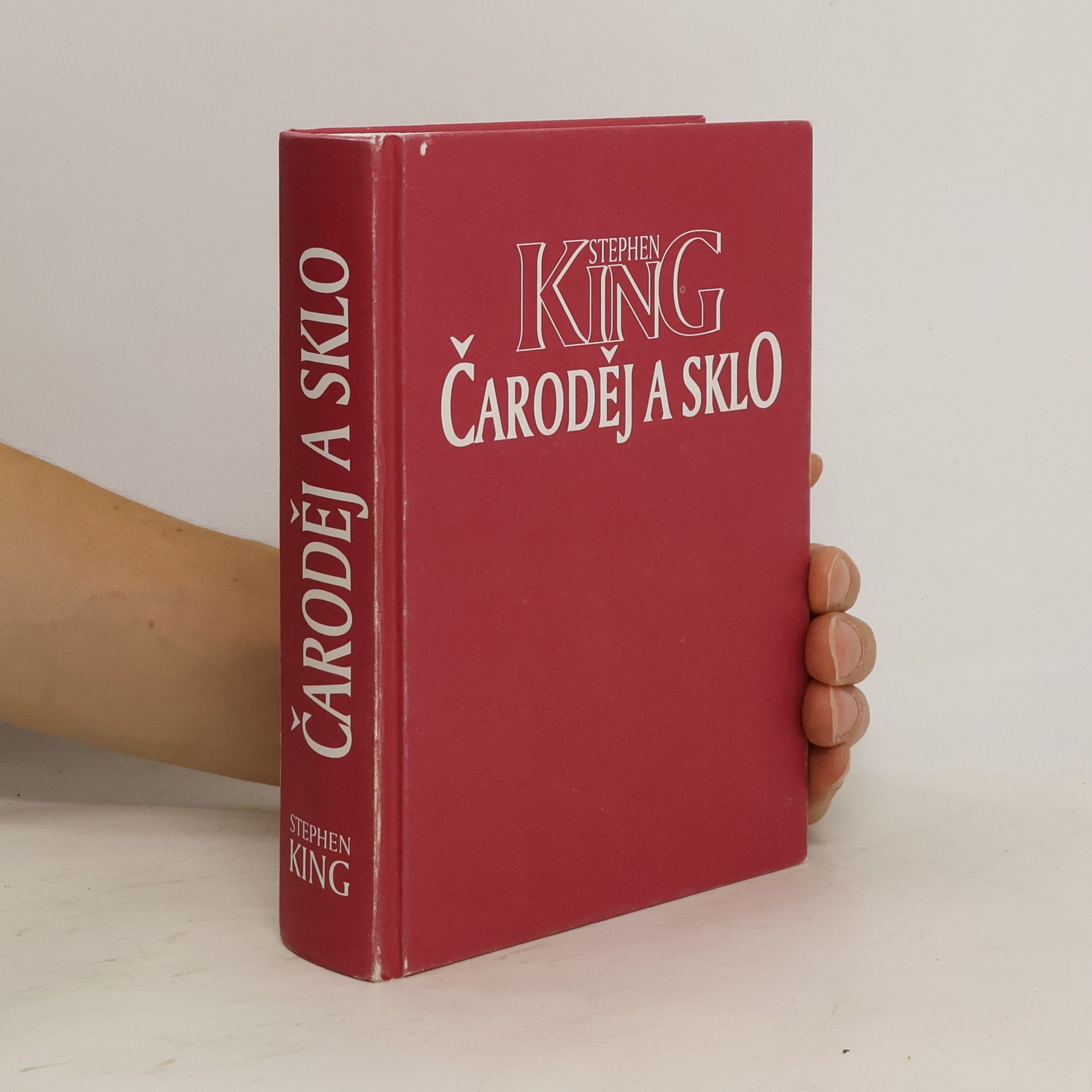 Stephen King Temná věž IV: Čaroděj a sklo