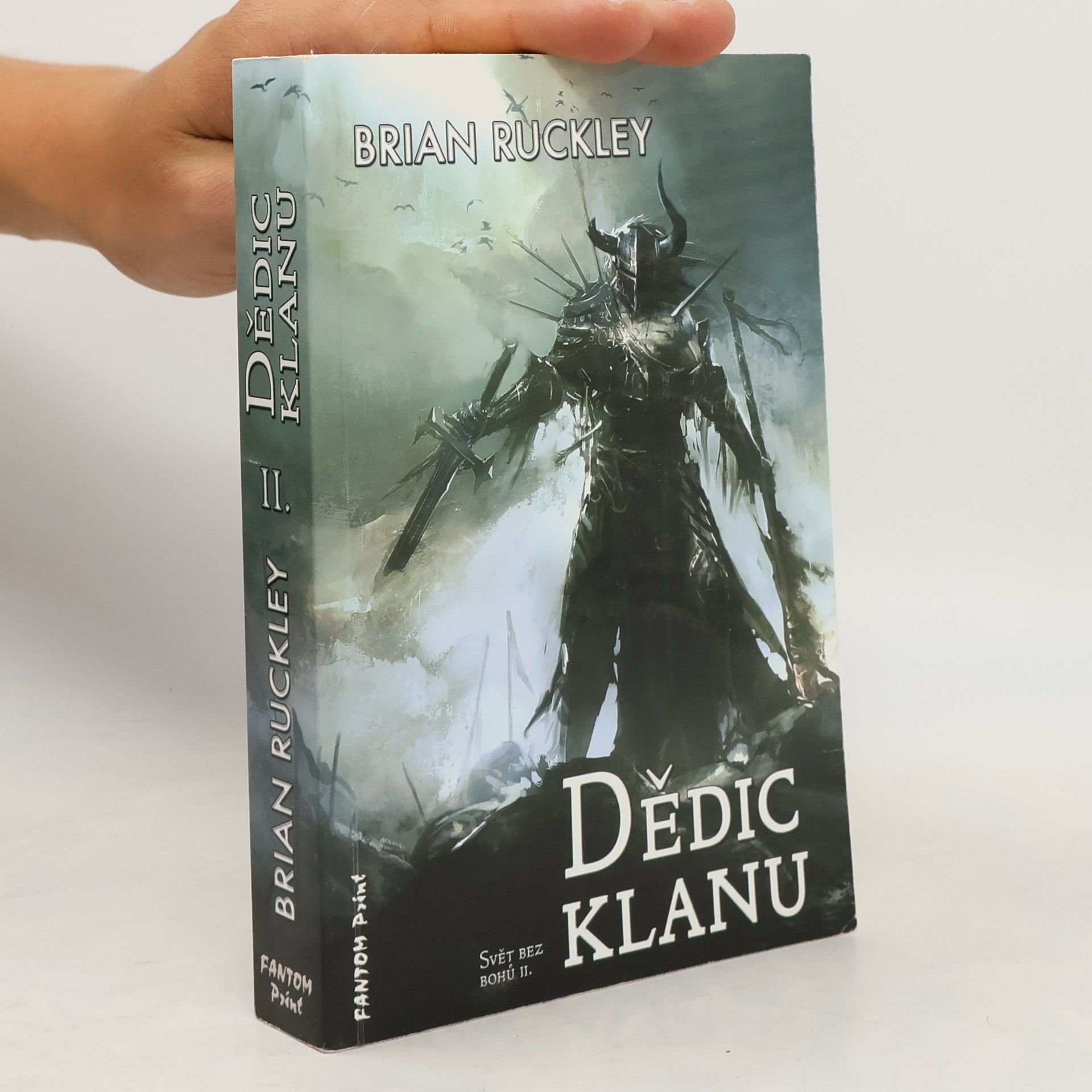 Brian Ruckley Dědic klanu. Svět bez bohů. II.  díl