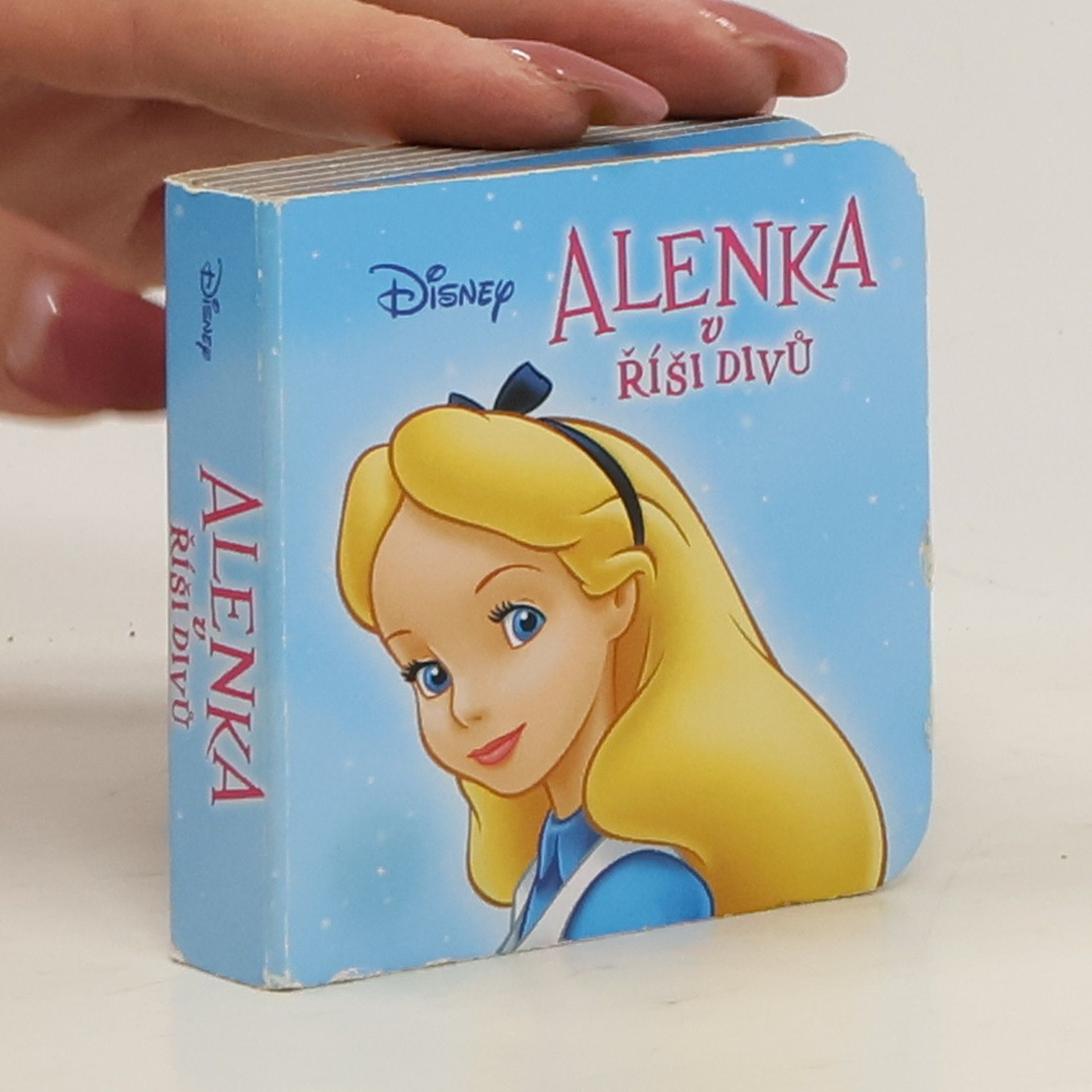 Walt Disney Alenka v říši divů