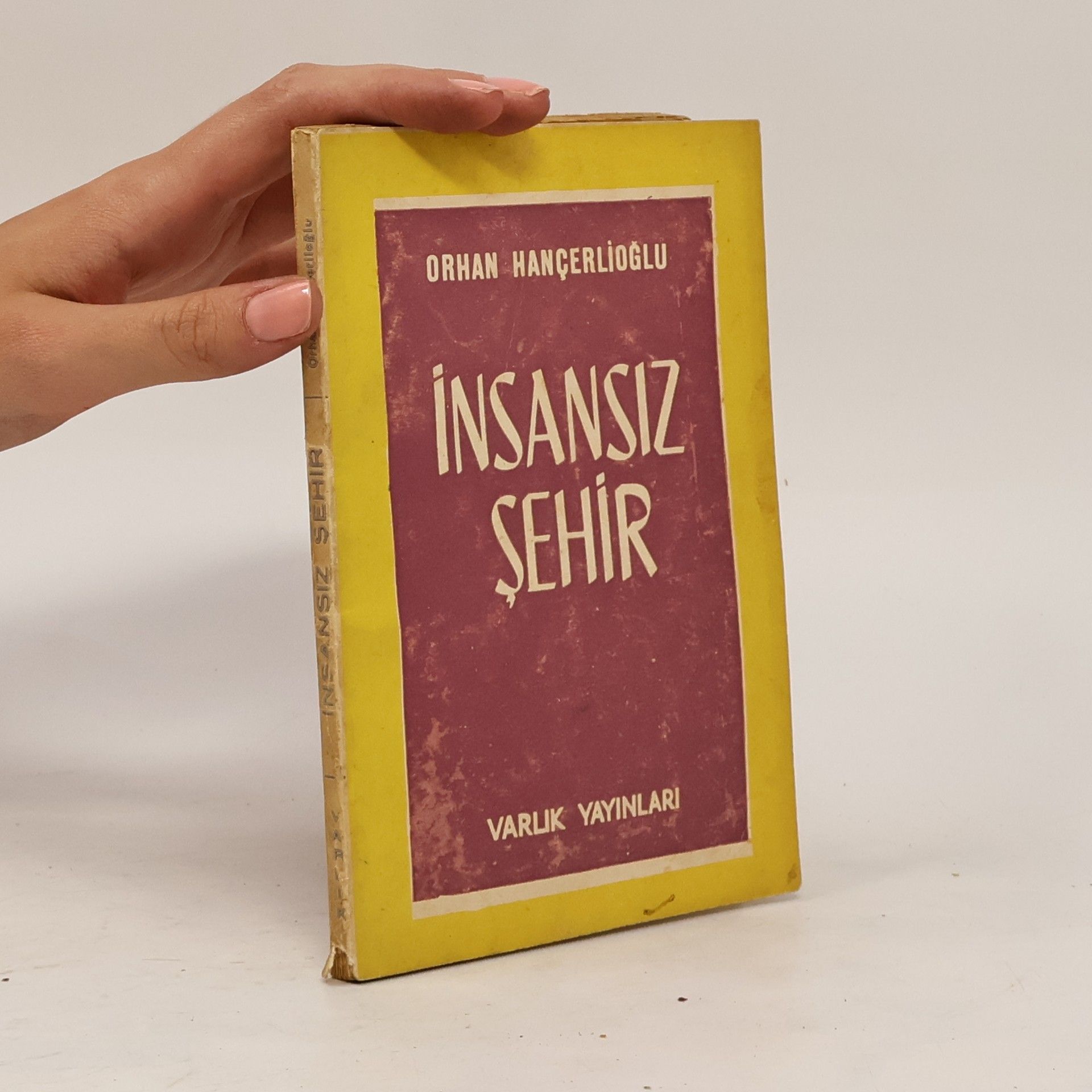 Orhan Hancerlioglu Insansiz sehir