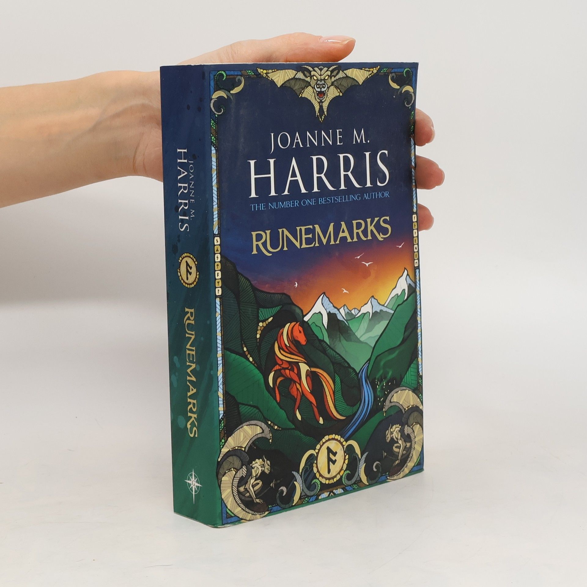 Joanne Harris Runemarks
