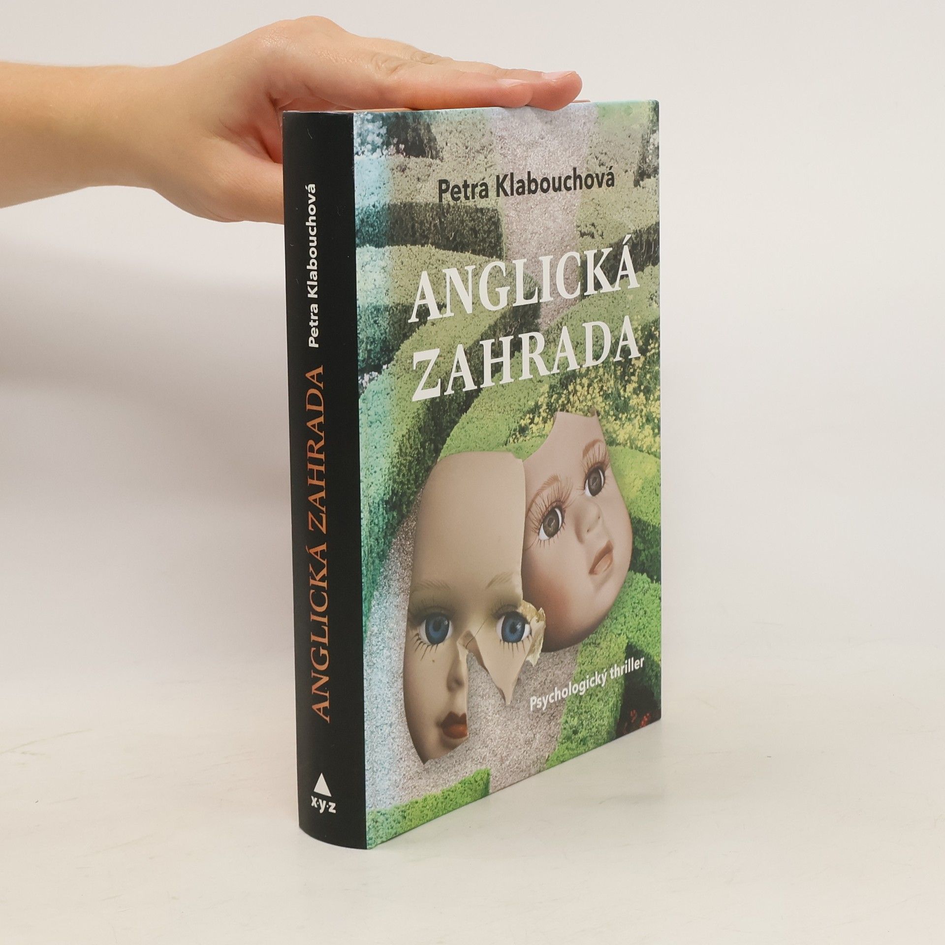 Petra Klabouchová Anglická zahrada