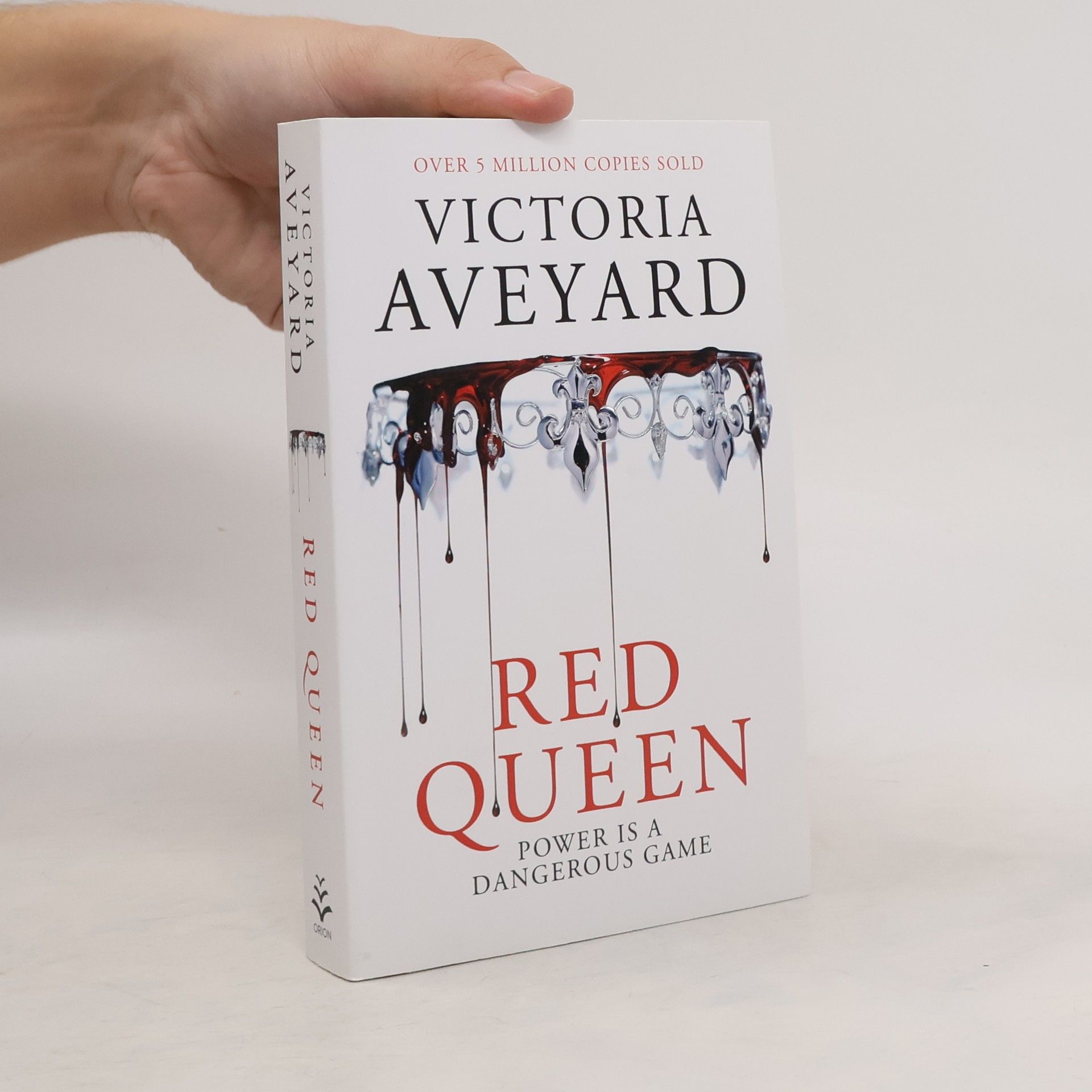 Victoria Aveyard Red Queen
