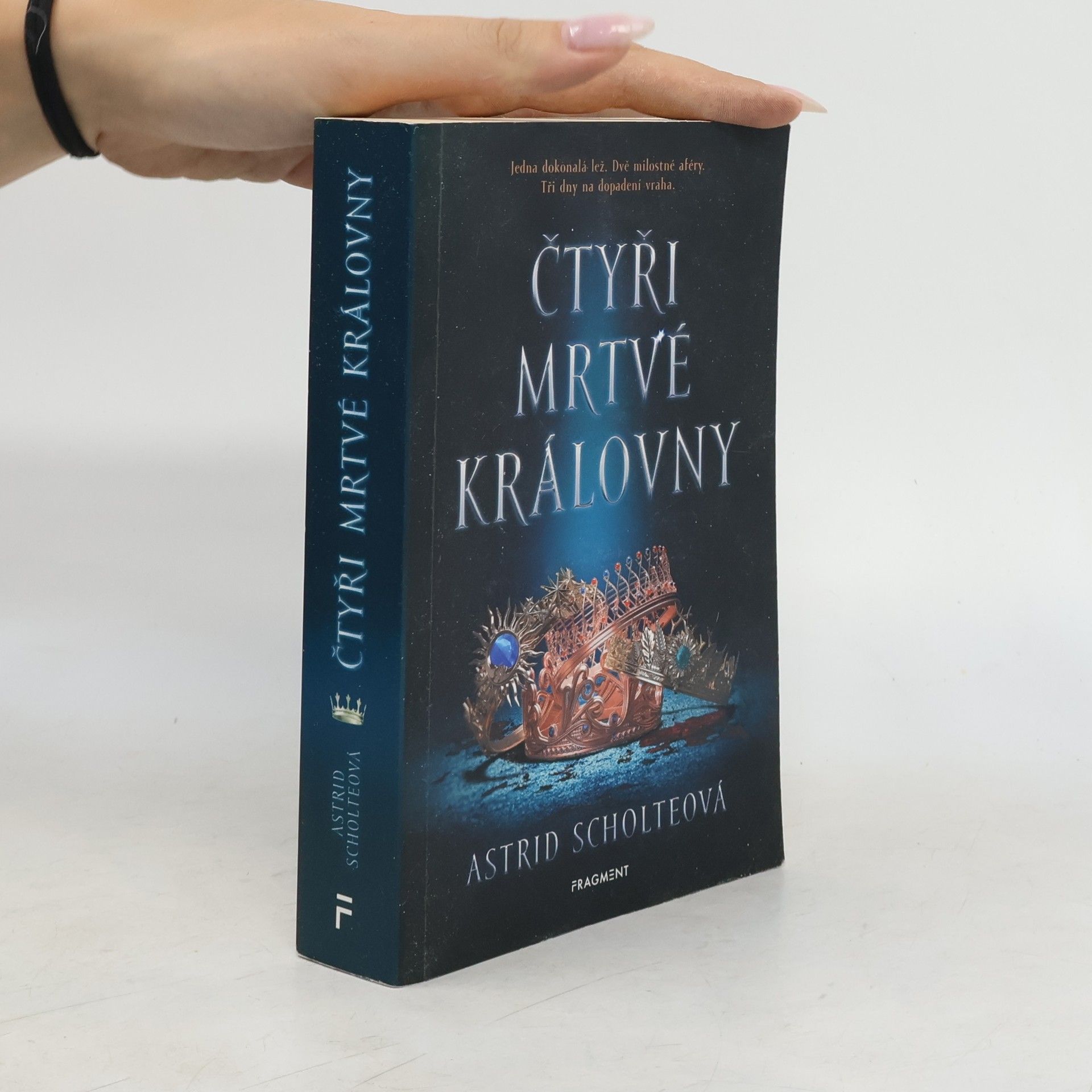 Astrid Scholte Čtyři mrtvé královny