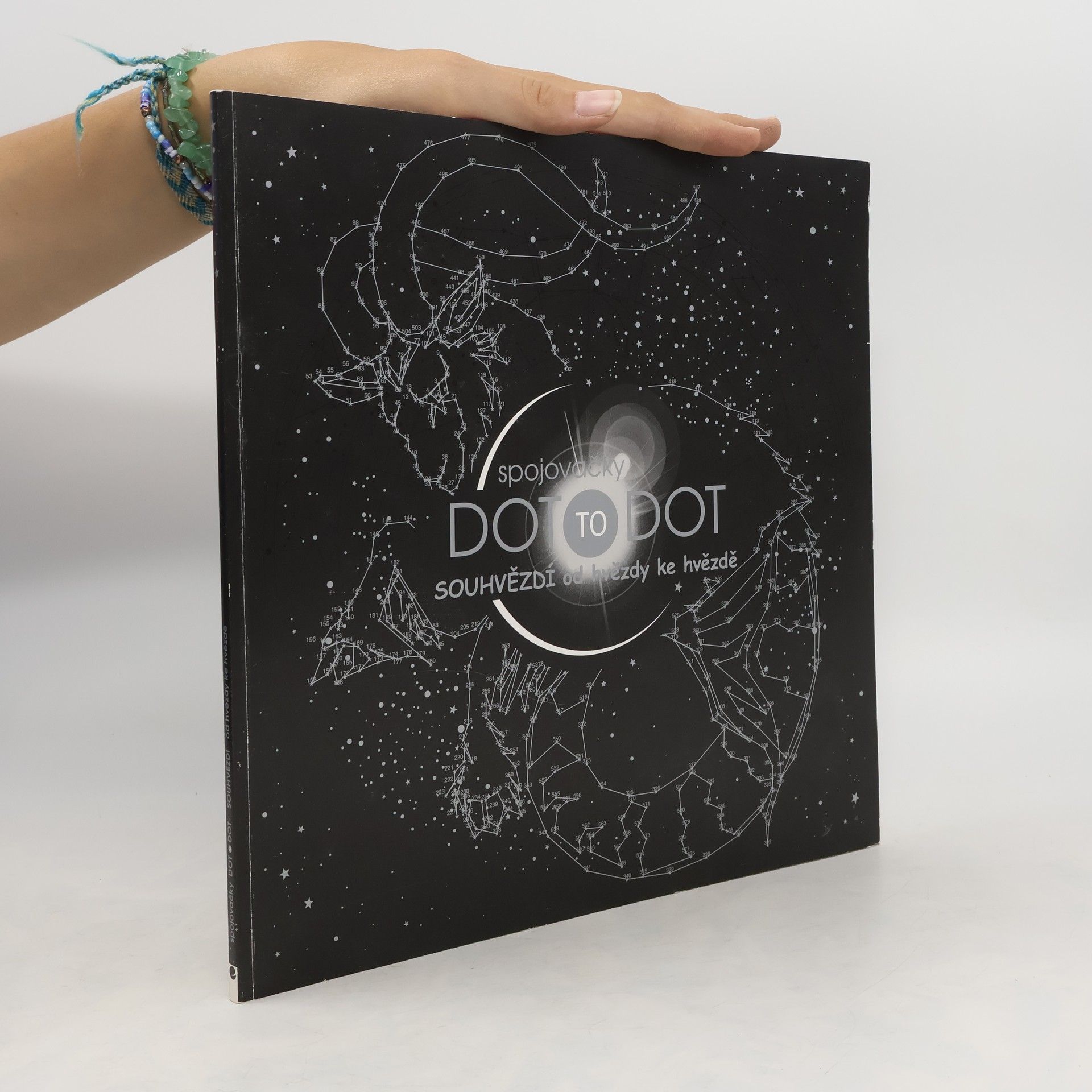 Gareth Moore Spojovačky dot to dot: Souhvězdí - od hvězdy ke hvězdě