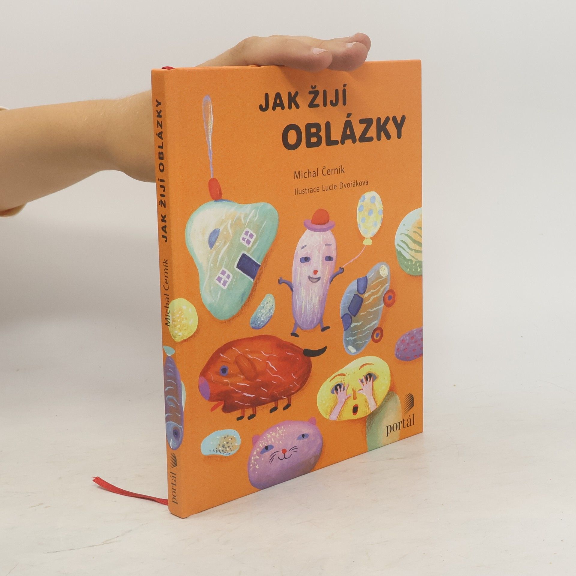 Michal Černík Jak žijí oblázky