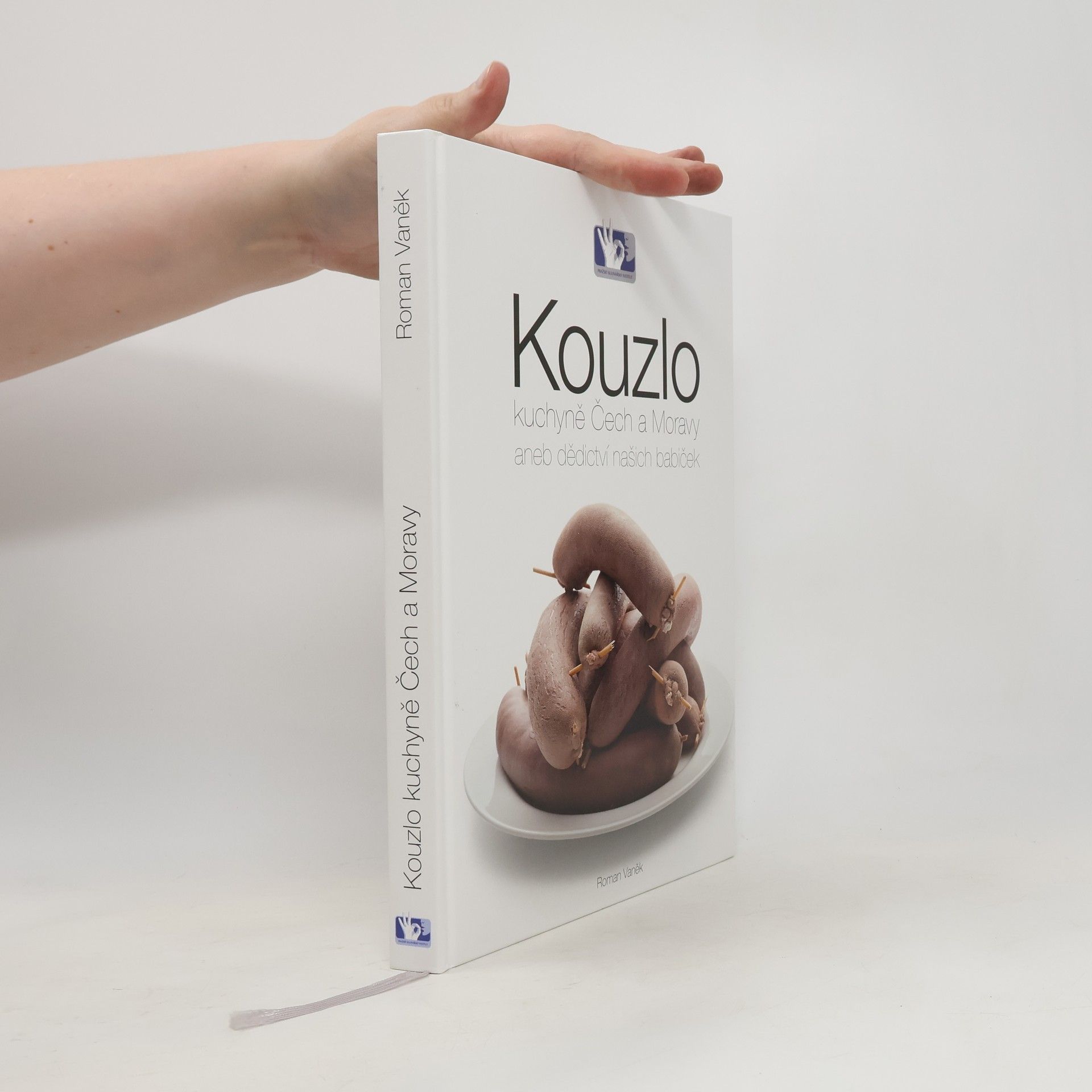 Roman Vaněk Kouzlo kuchyně Čech a Moravy aneb Dědictví našich babiček